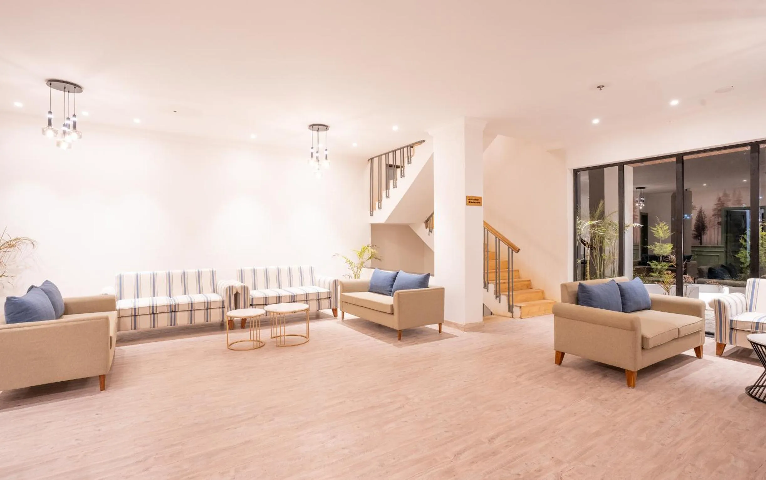 Lobby or reception in Velmore Kasauli Operated by Royal Orchid Hotel Ltd.