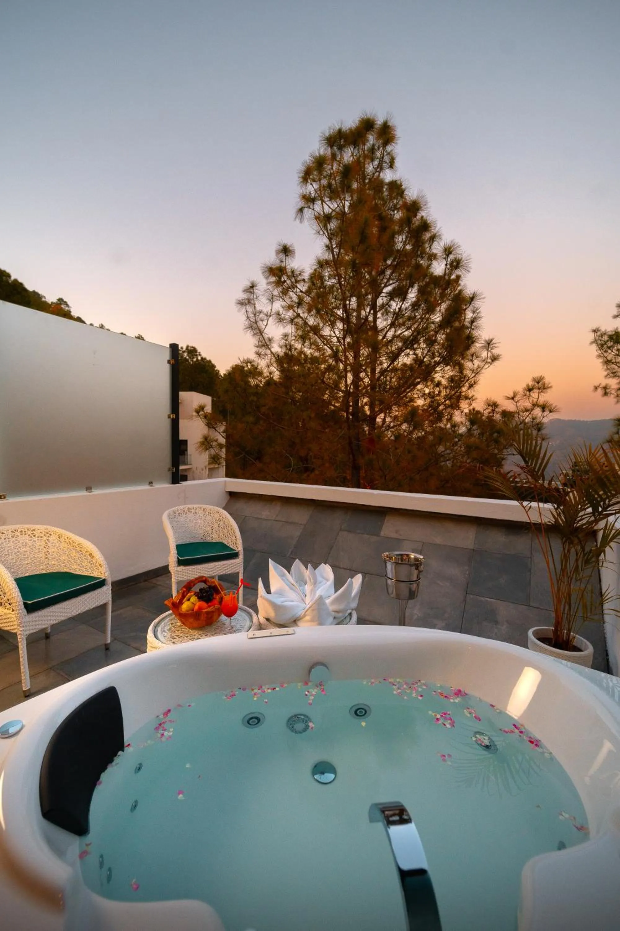 Bathroom in Velmore Kasauli Operated by Royal Orchid Hotel Ltd.