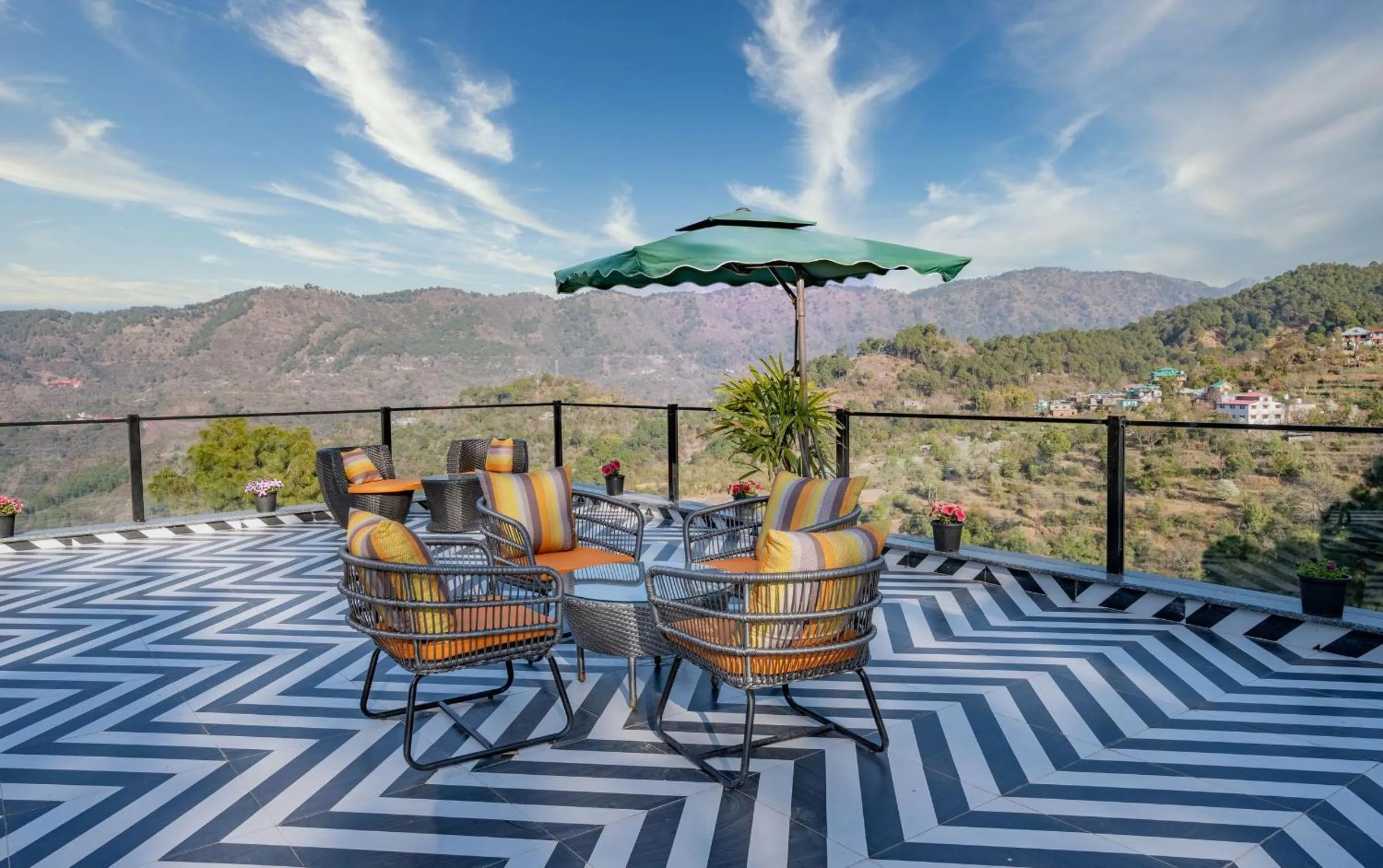 Restaurant/places to eat in Velmore Kasauli Operated by Royal Orchid Hotel Ltd.