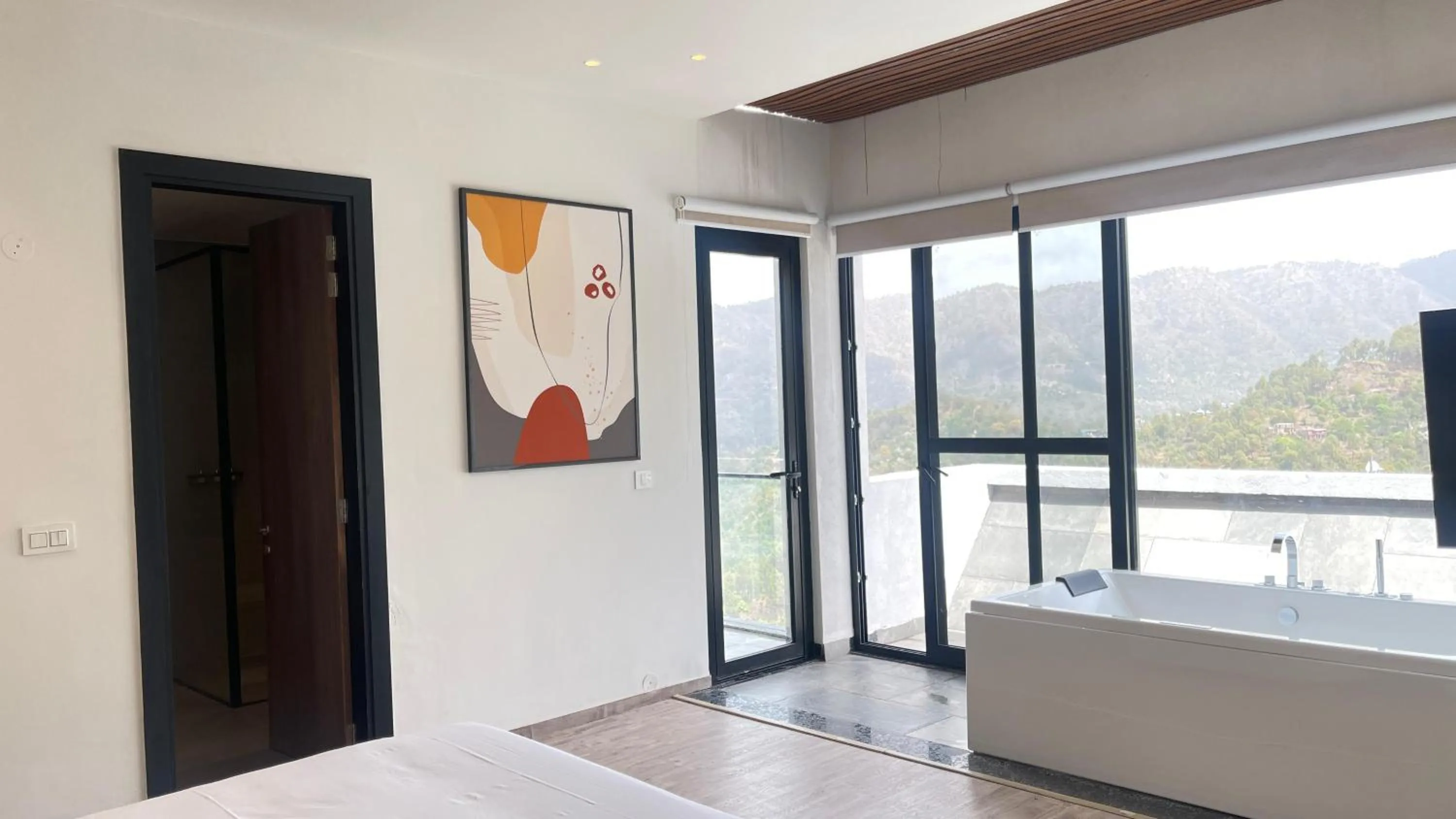 Bath in Velmore Kasauli Operated by Royal Orchid Hotel Ltd.