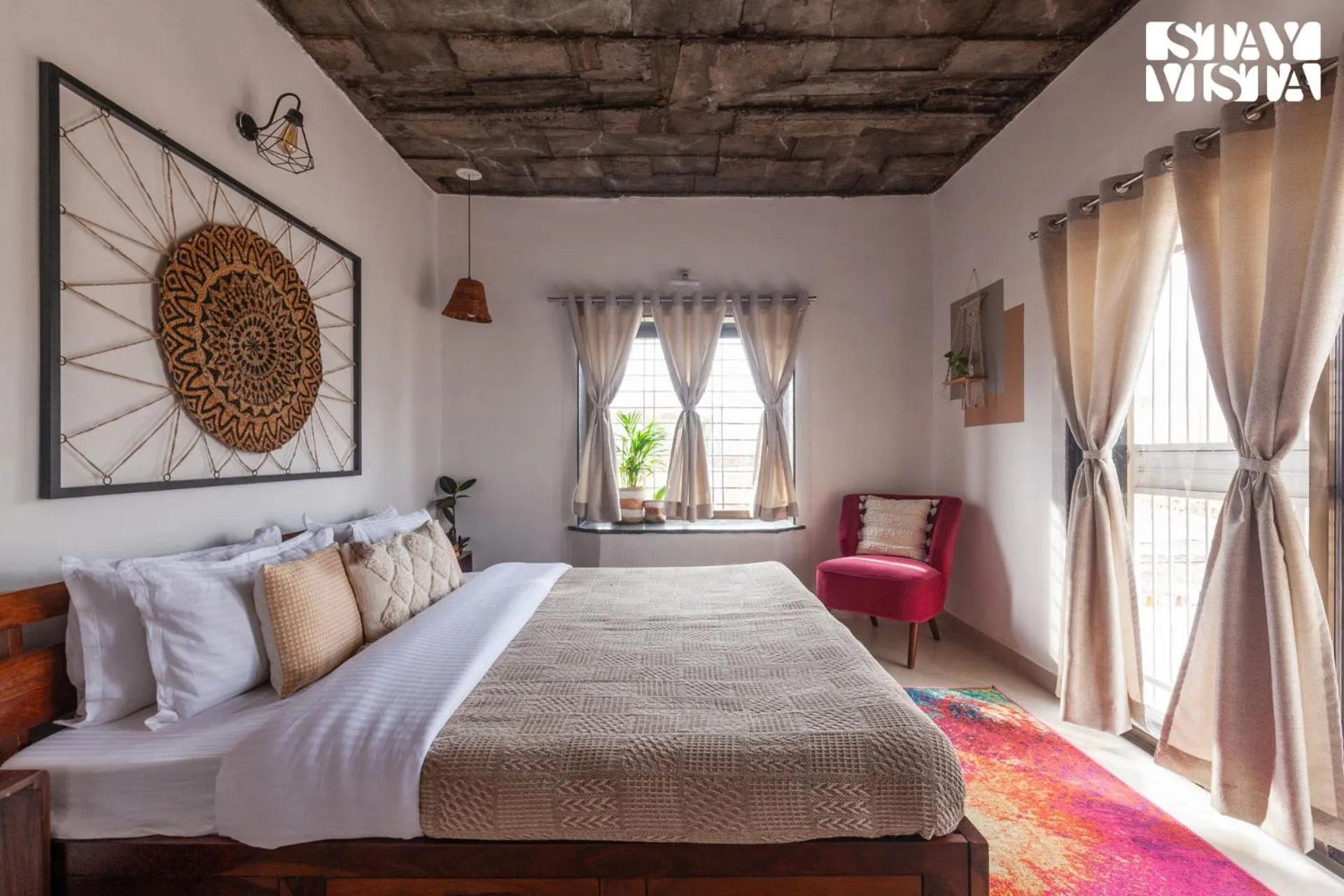 Bedroom, Bed in StayVista at Mangifera Agro Estate with Pool, Wi-Fi