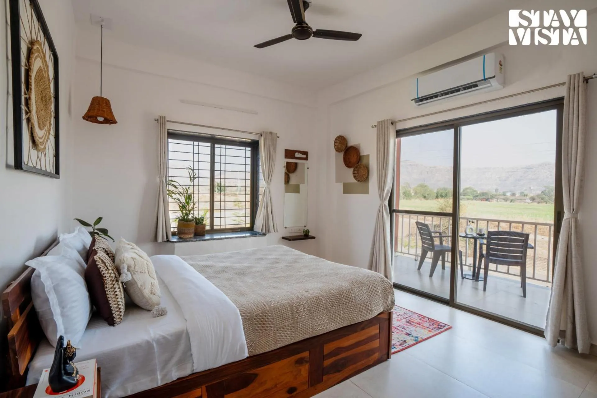 Bedroom, Bed in StayVista at Mangifera Agro Estate with Pool, Wi-Fi