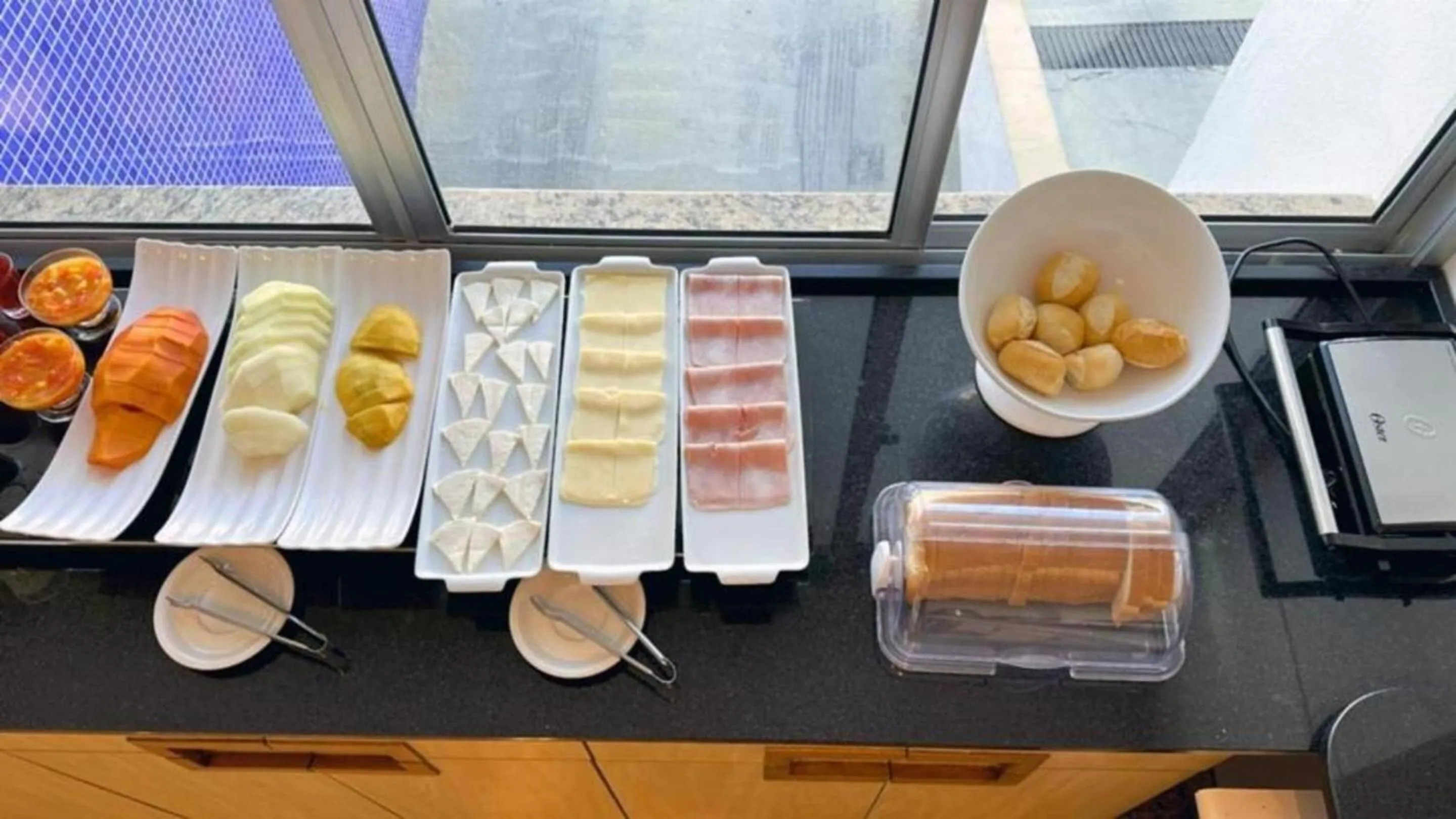 Food in Lym Flat Hotel