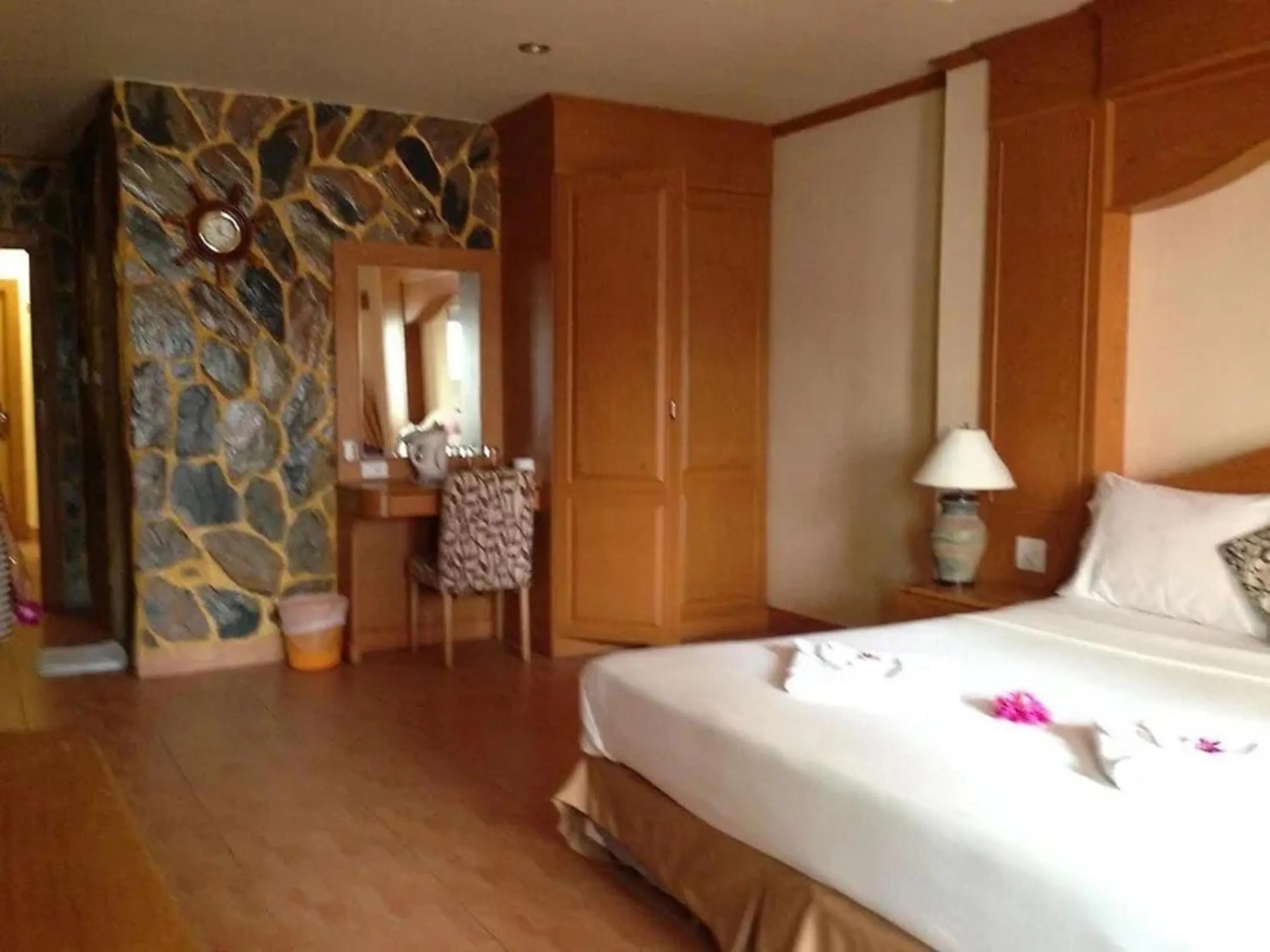 Bedroom in Rock Shore Patong