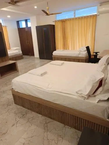 Hotel Aaryan Comforts - Peenya