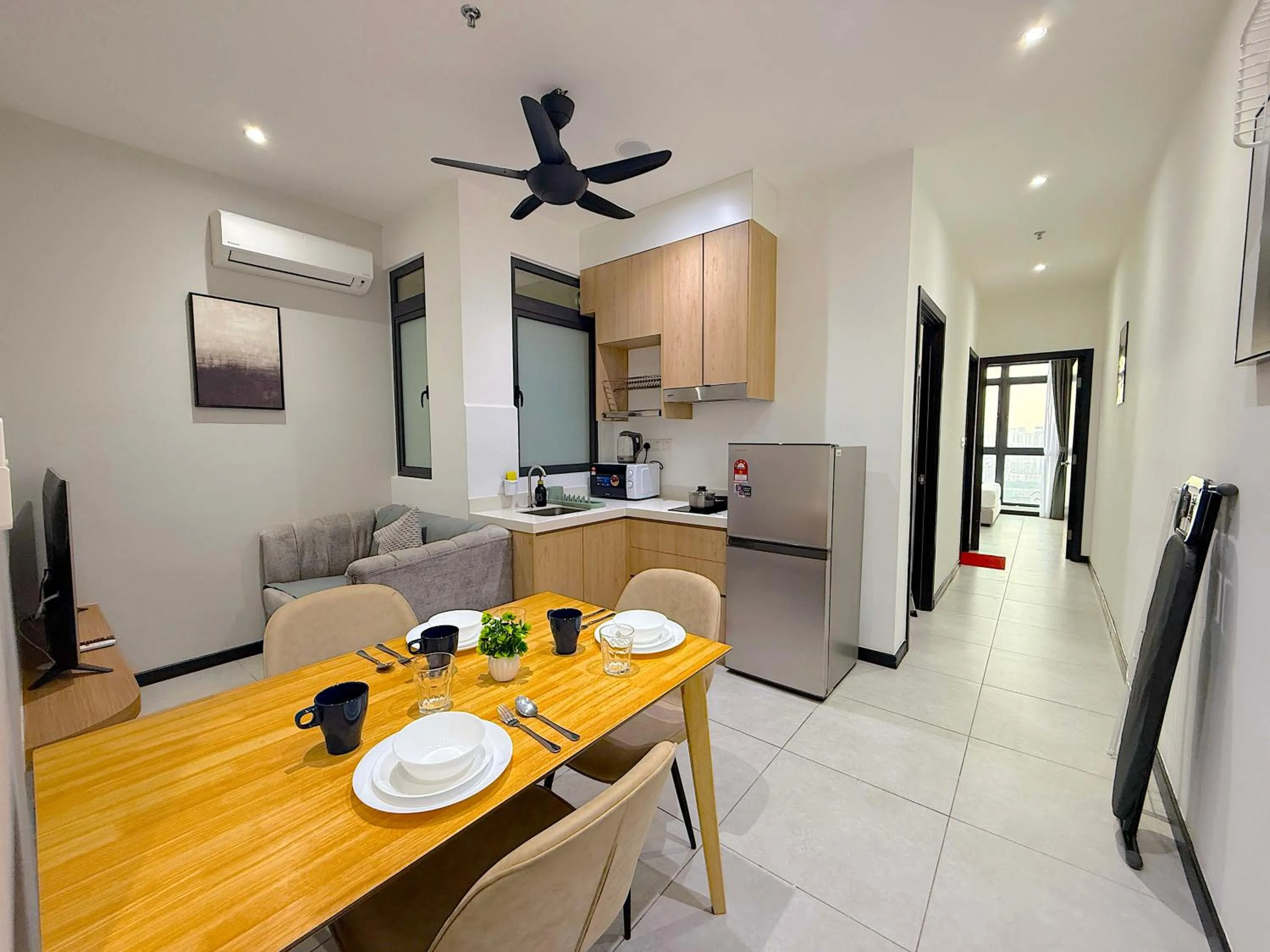 Kitchen or kitchenette in Neu Suites By Serenity Homes Near Gleneagles, KLCC & LRT