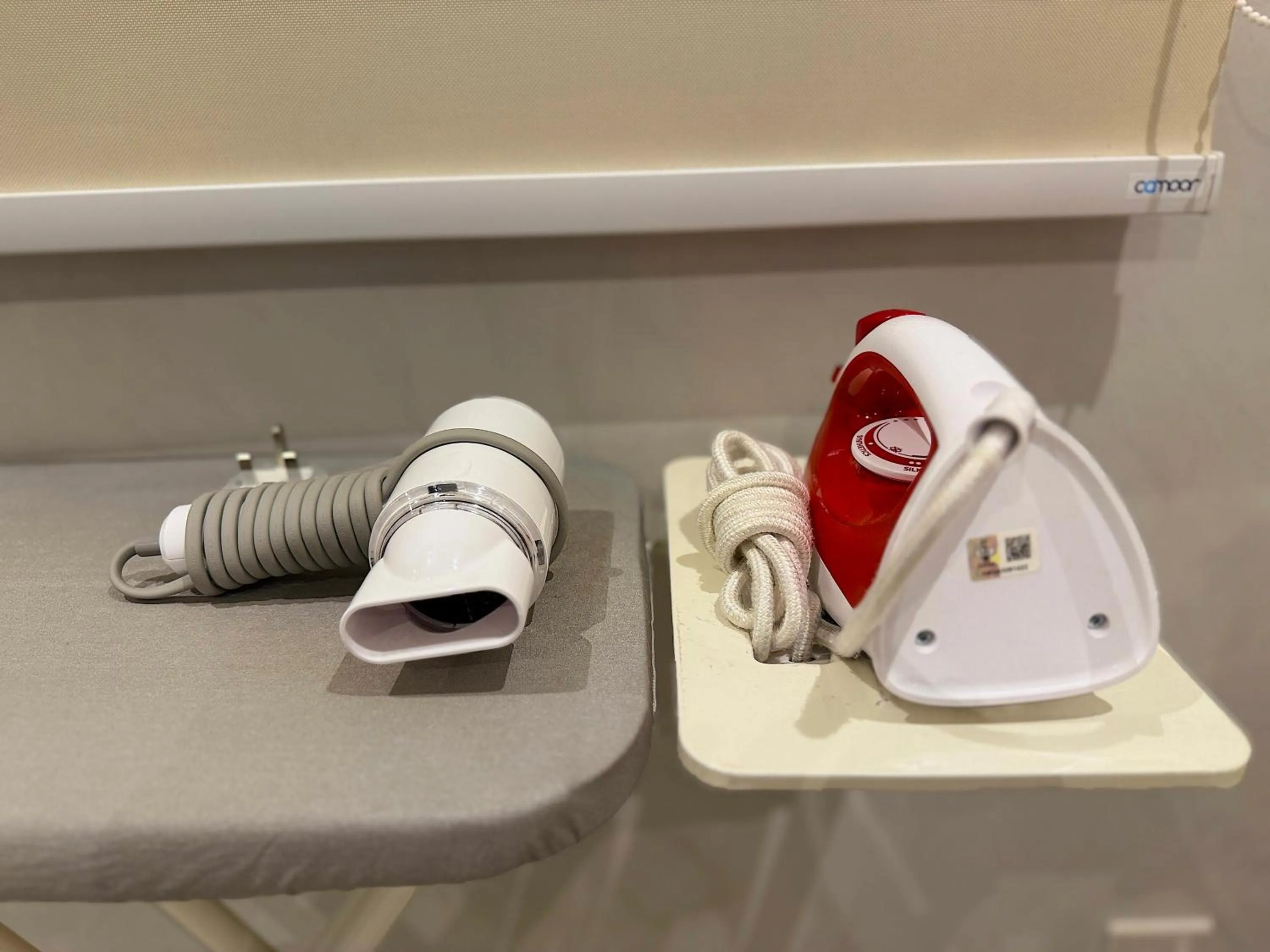 flat iron in Neu Suites By Serenity Homes Near Gleneagles, KLCC & LRT