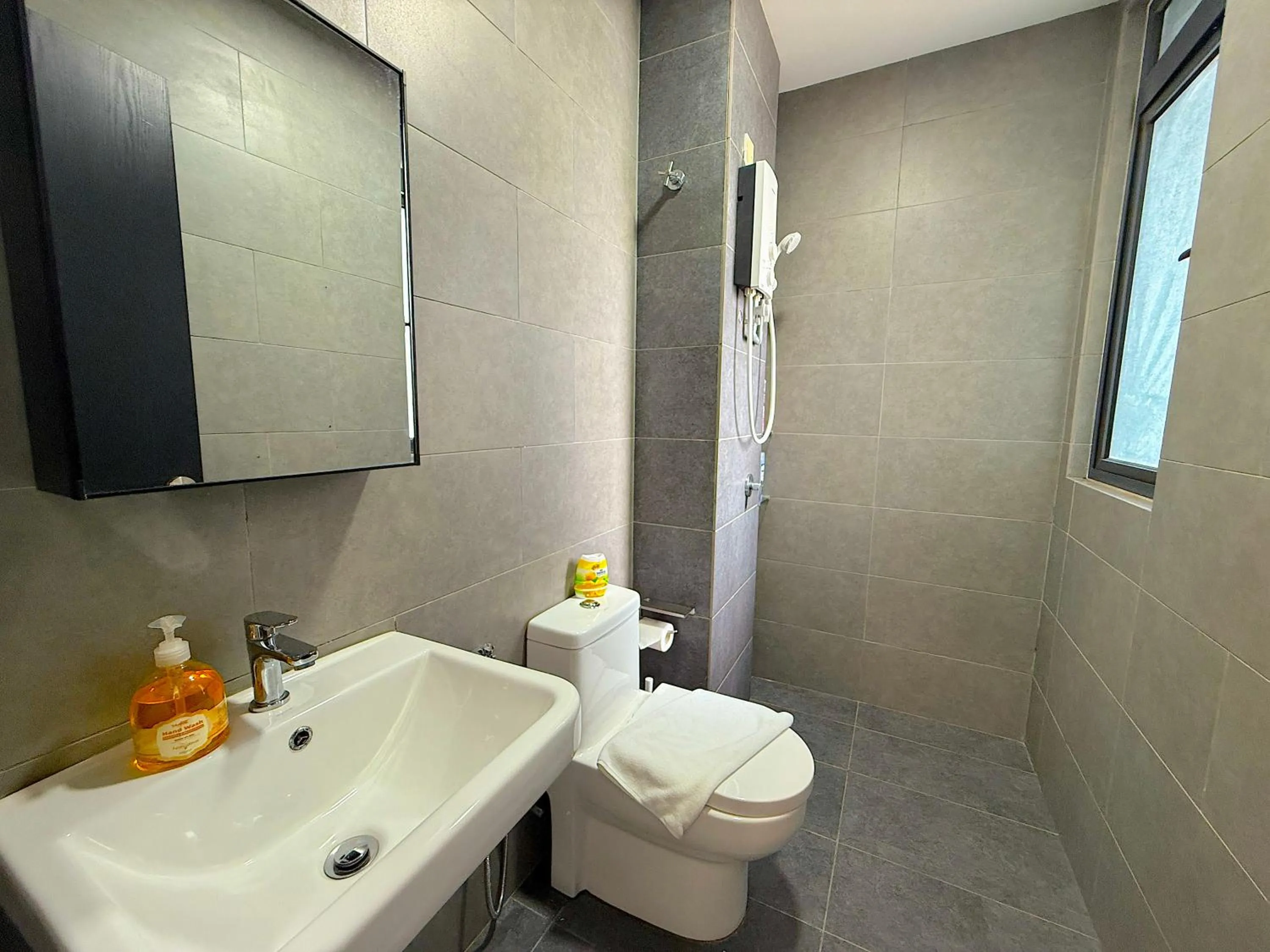 Toilet in Neu Suites By Serenity Homes Near Gleneagles, KLCC & LRT