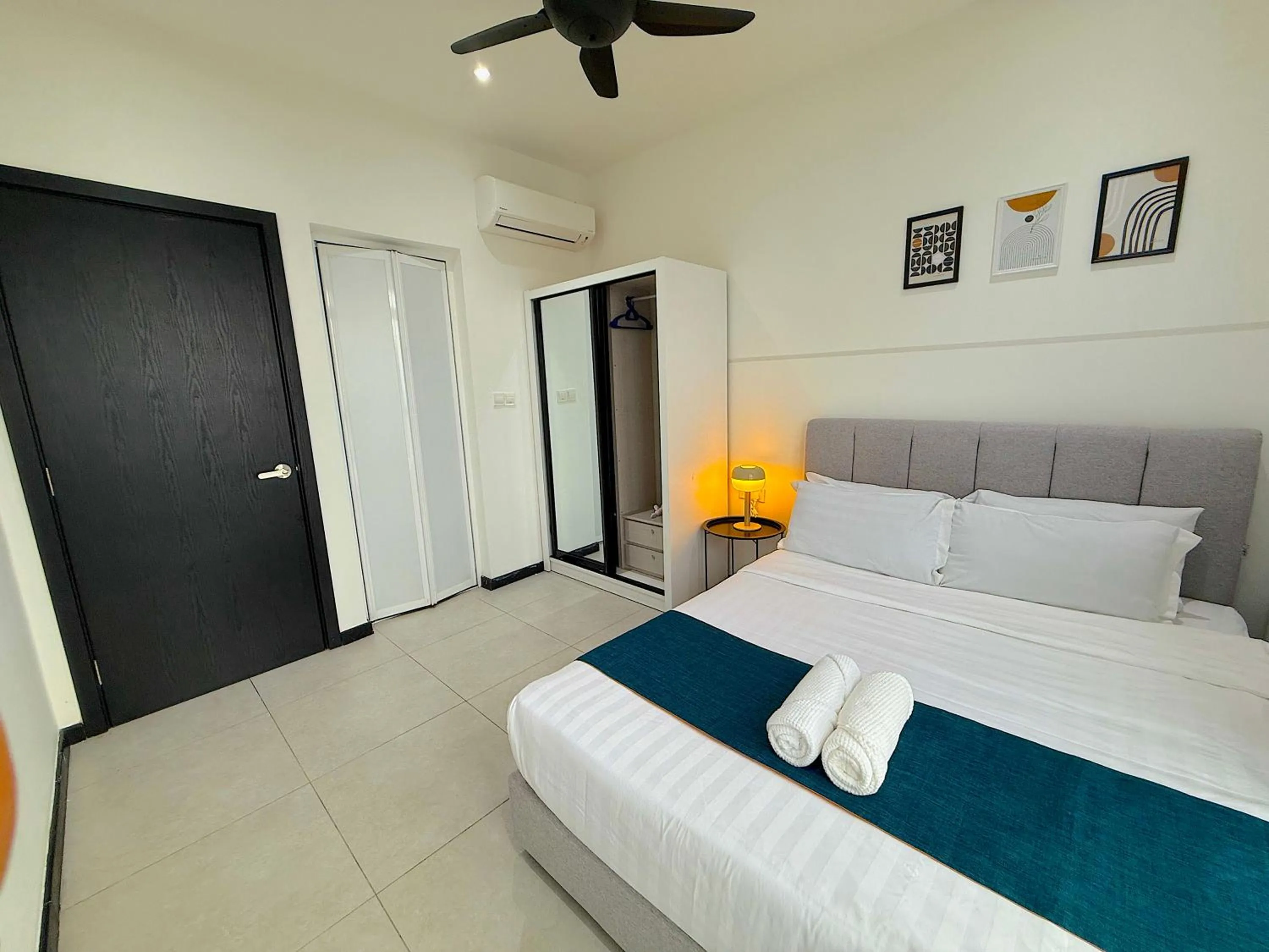 Bed in Neu Suites By Serenity Homes Near Gleneagles, KLCC & LRT