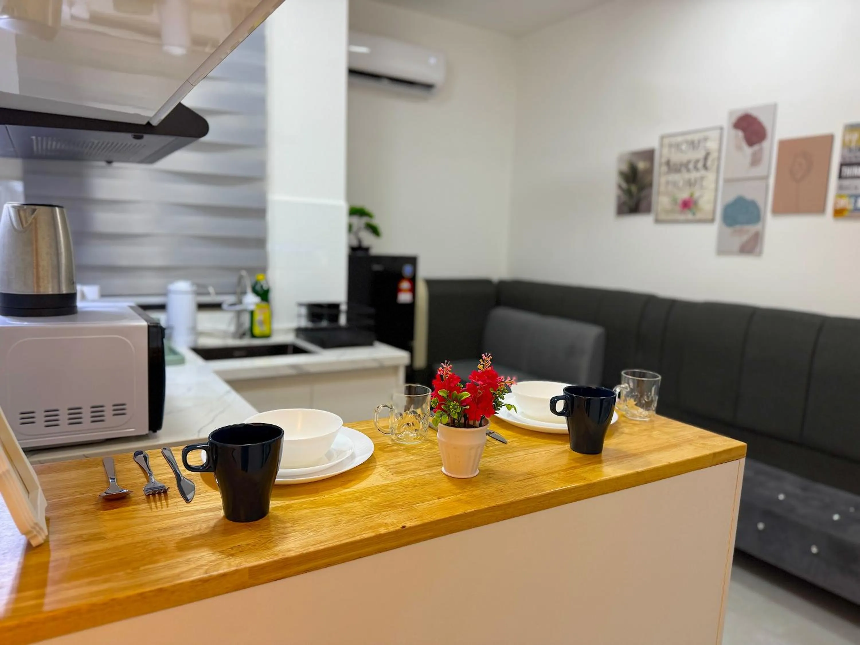 Kitchen or kitchenette in Neu Suites By Serenity Homes Near Gleneagles, KLCC & LRT