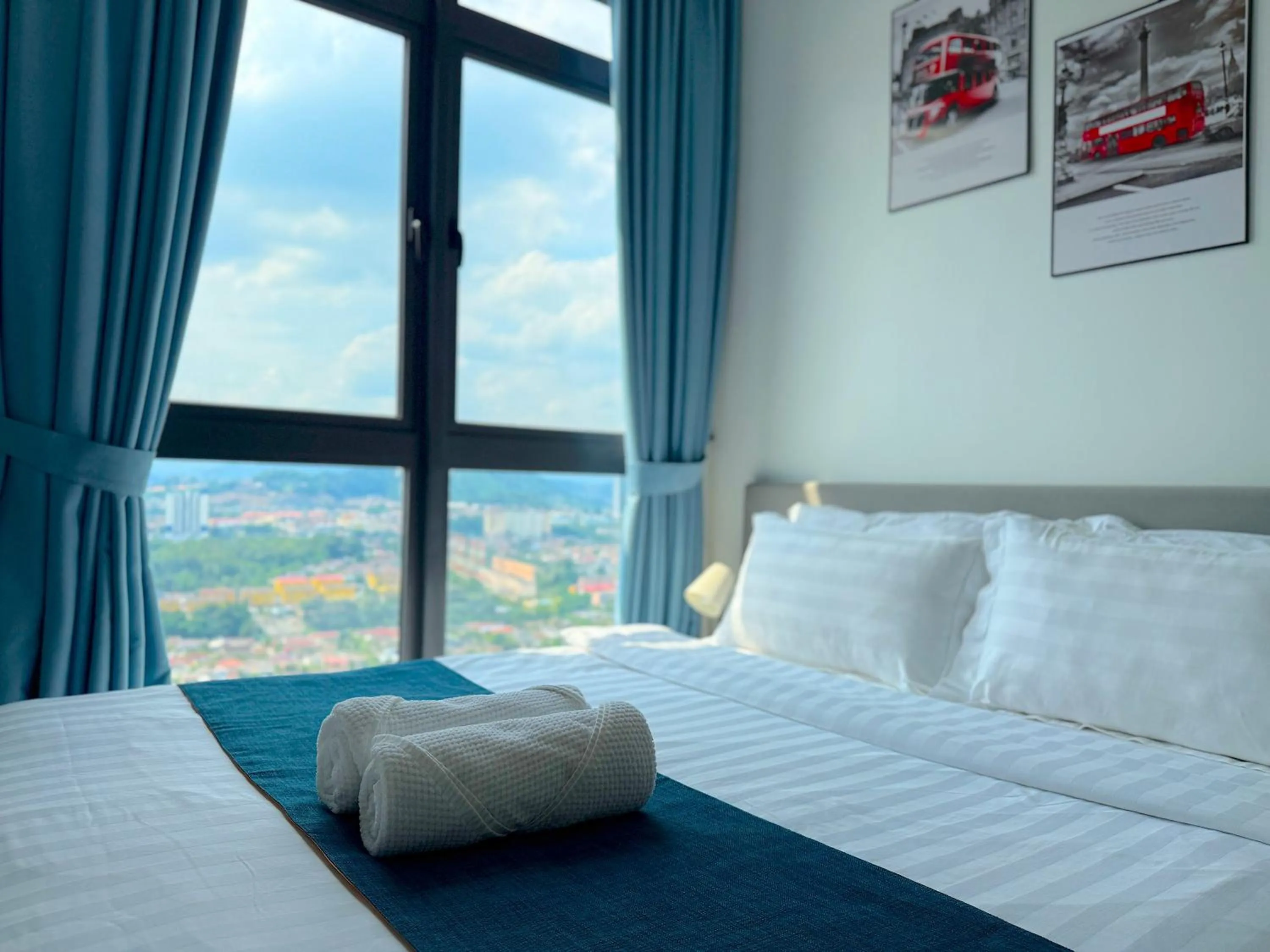 Bed in Neu Suites By Serenity Homes Near Gleneagles, KLCC & LRT