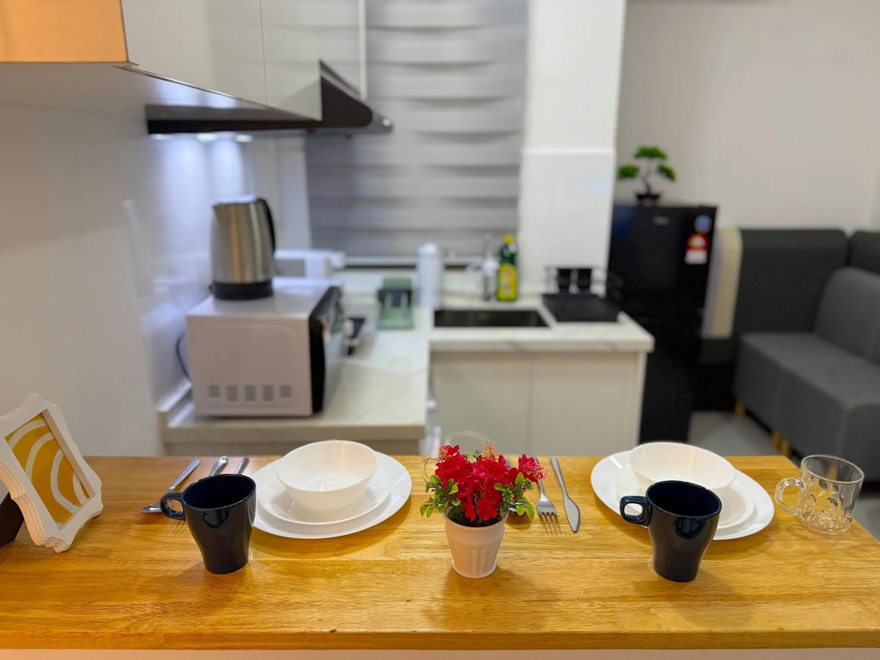 Kitchen or kitchenette in Neu Suites By Serenity Homes Near Gleneagles, KLCC & LRT