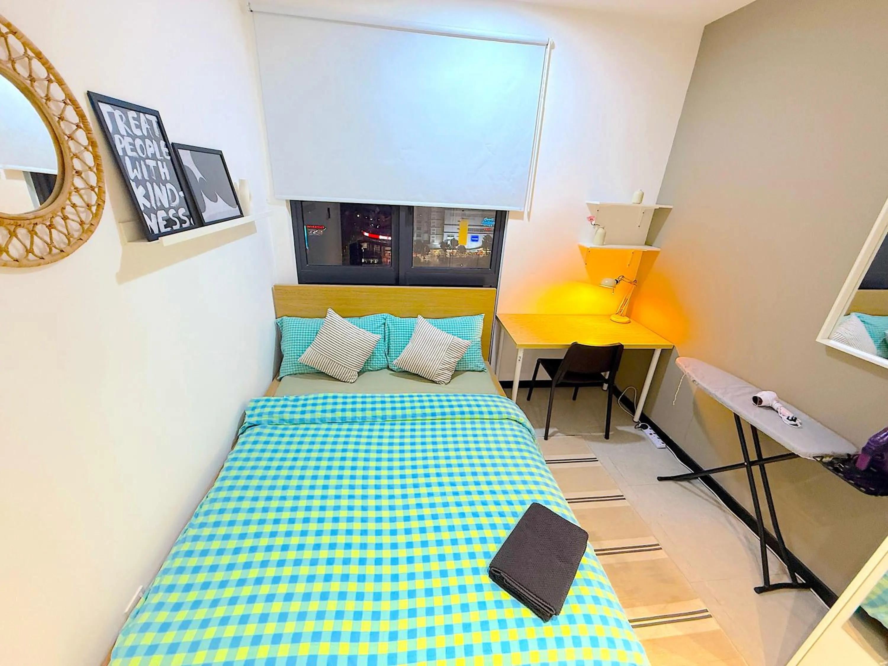 Bed in Neu Suites By Serenity Homes Near Gleneagles, KLCC & LRT