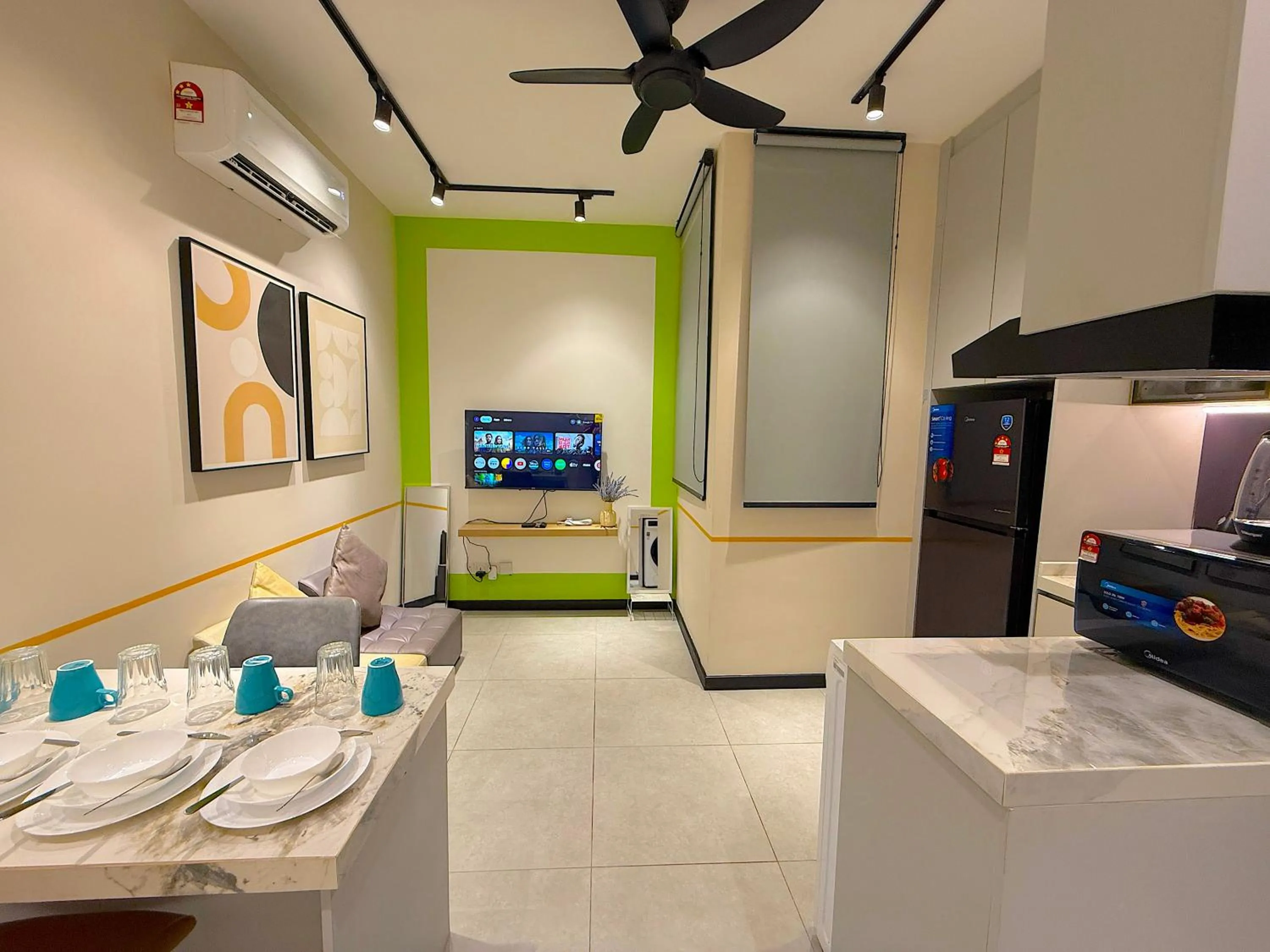 TV and multimedia in Neu Suites By Serenity Homes Near Gleneagles, KLCC & LRT