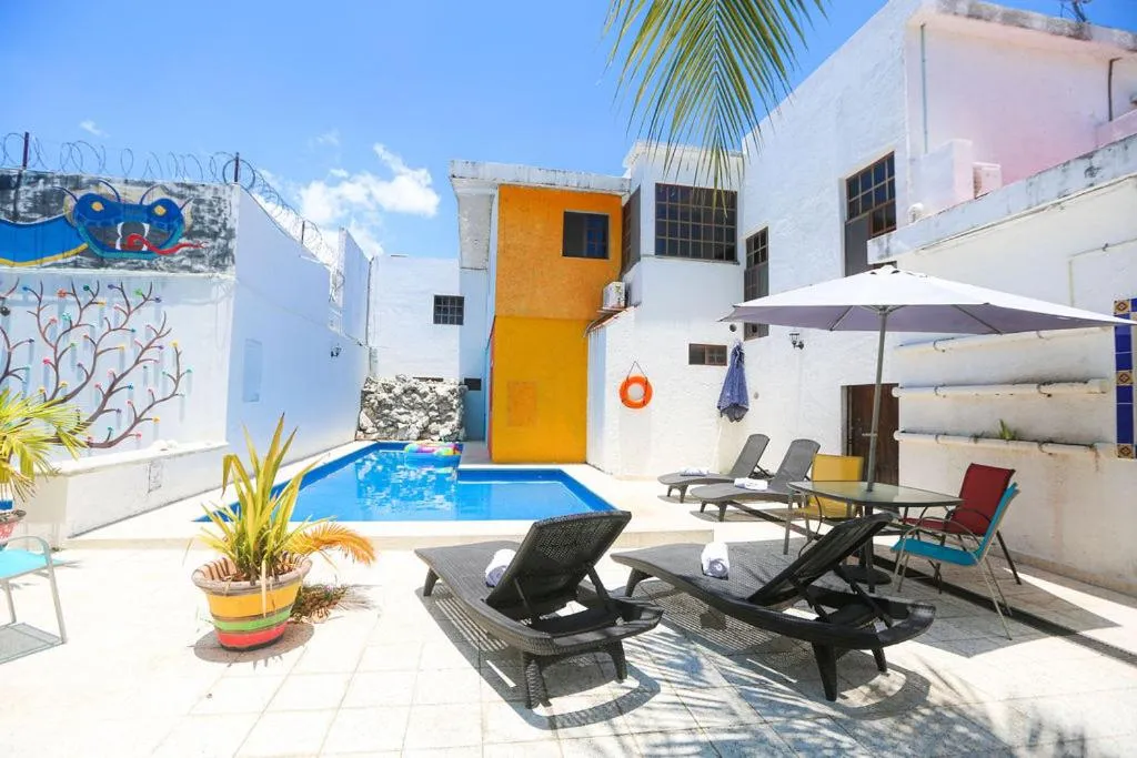 Day in Íkaro Suites Colonial