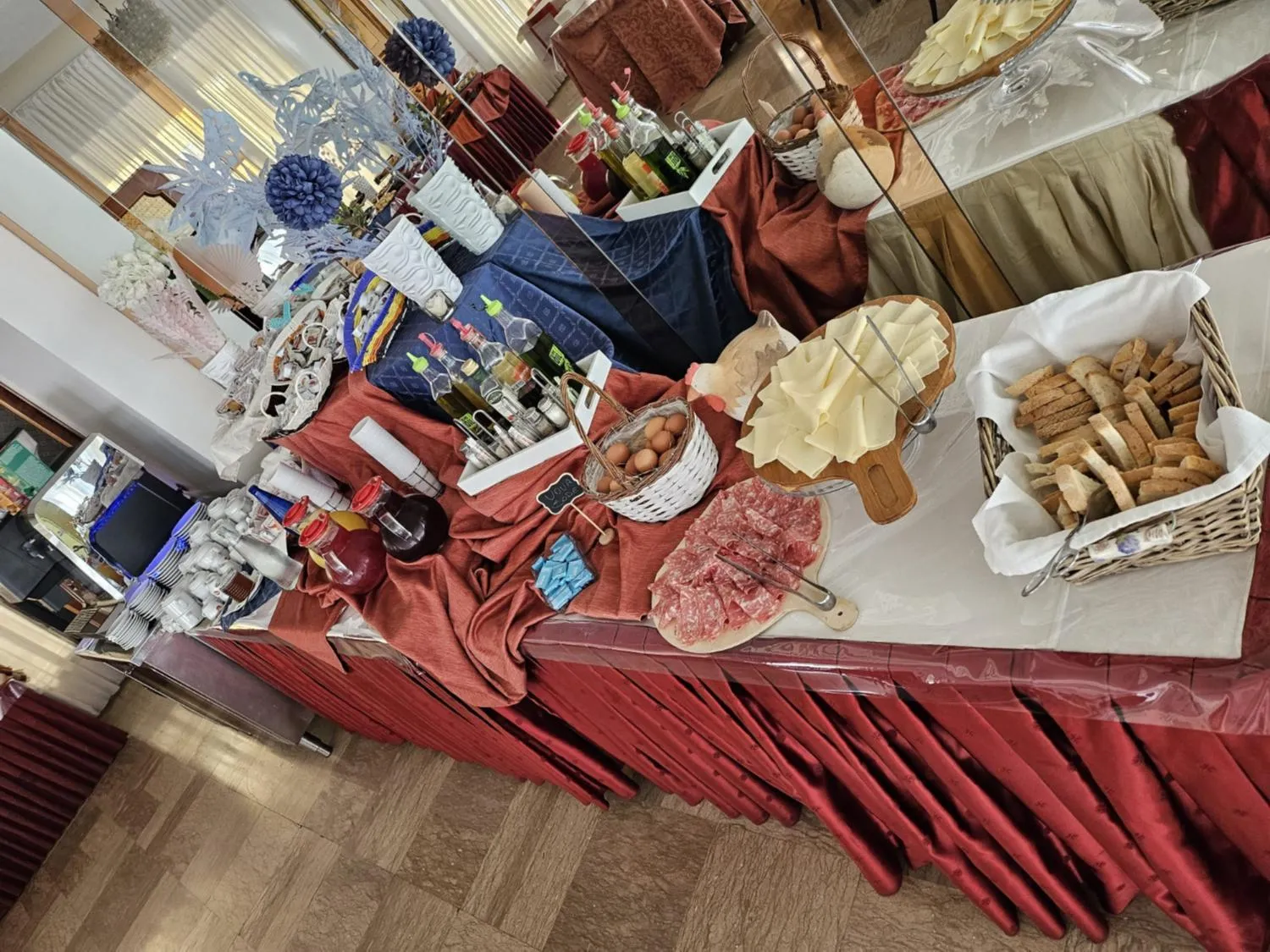 Breakfast in Hotel Villa Rosa