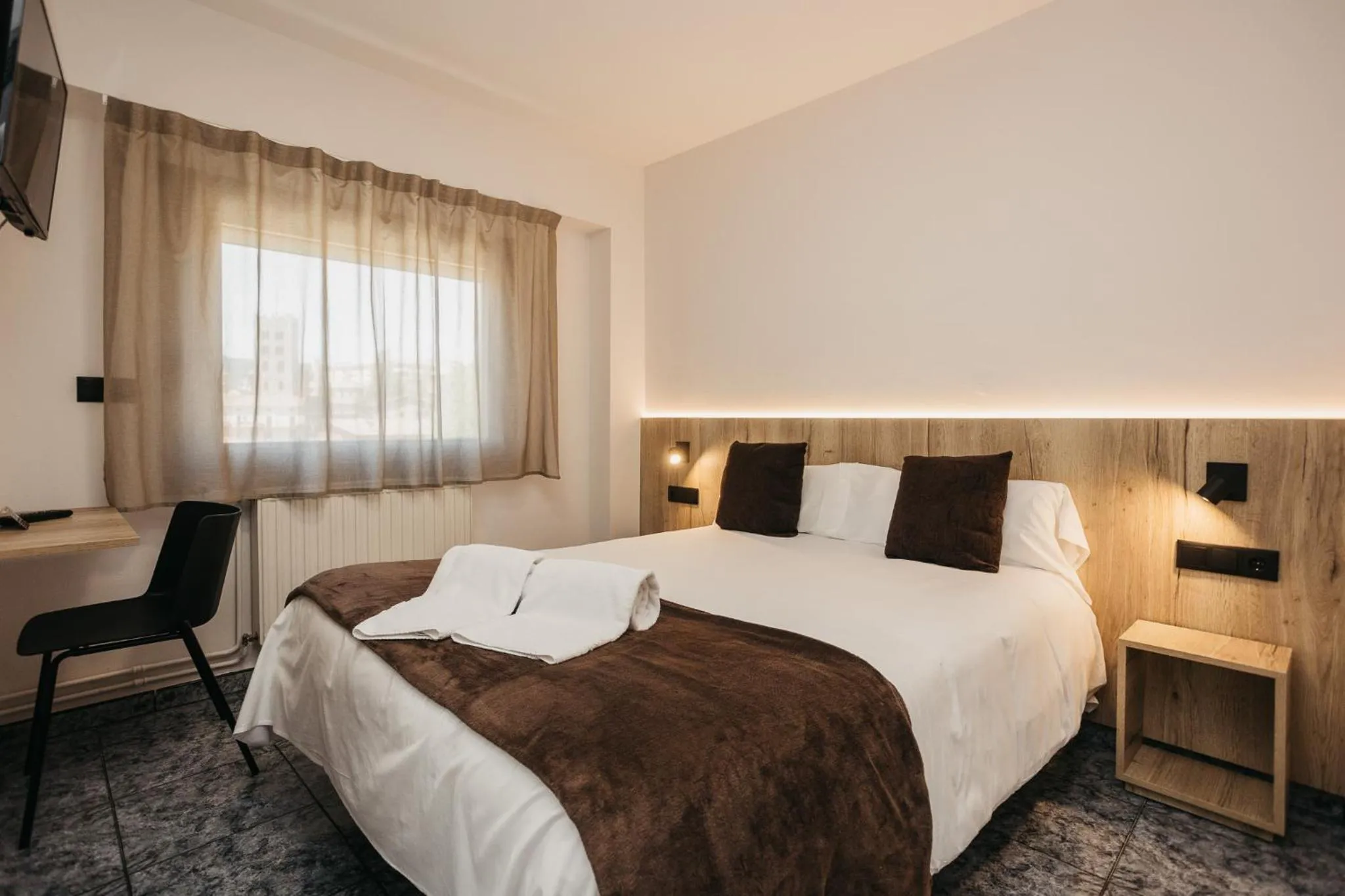 Bed in La Trobada Hotel Sport