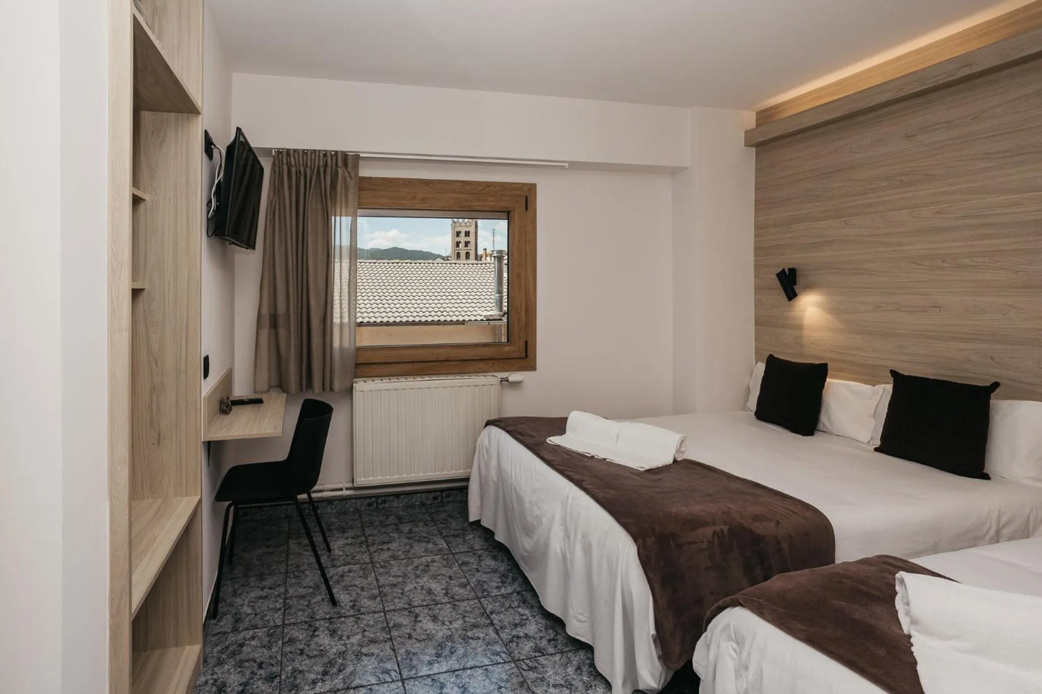 Bed in La Trobada Hotel Sport