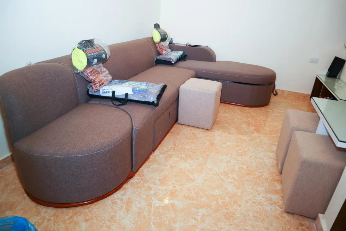 TV and multimedia in Hostgool Beach Chalets Mirage bay resort & aqua park