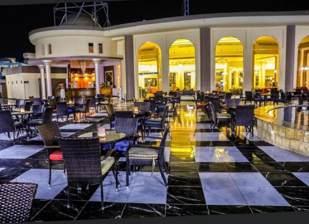 Night in Hostgool Beach Chalets Mirage bay resort & aqua park