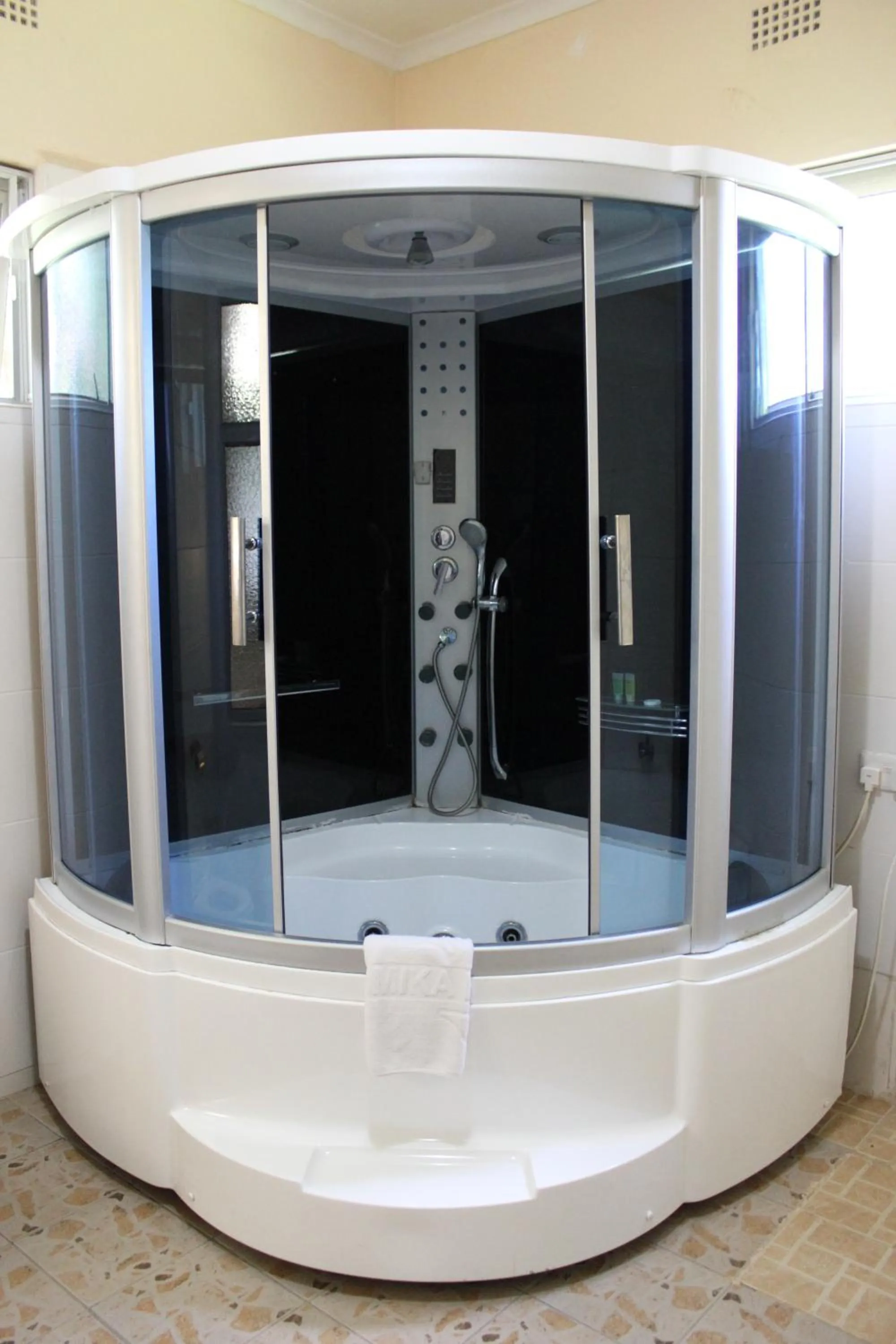 Bathroom in Chamba Valley Exotic Hotel