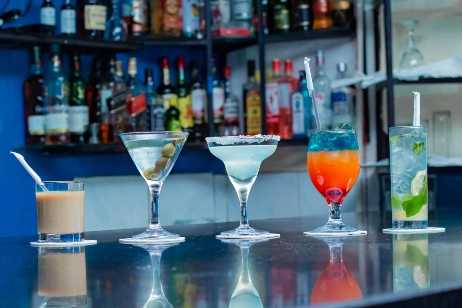 Nightclub / DJ in Mika Lodge