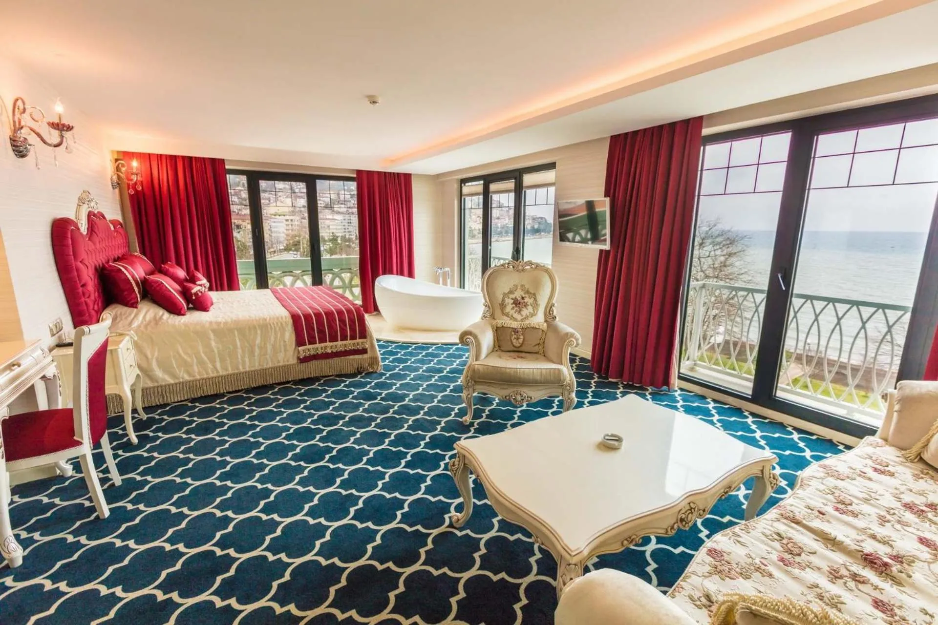 Bed in Sinema Hotel Ordu