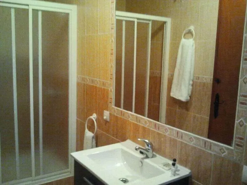 Bathroom in Hotel Mesón El Número Uno