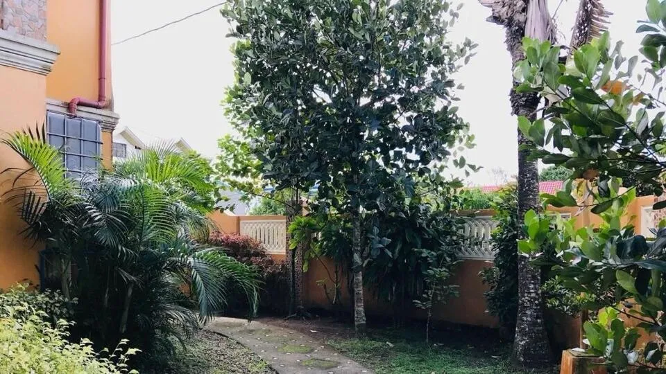Facade/entrance in Villa Adelle At Silang