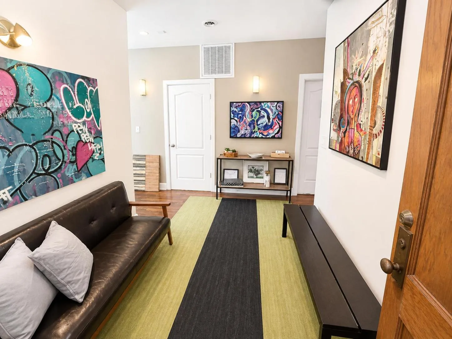 Lobby or reception in House 5863- Chicago's Premier Bed and Breakfast