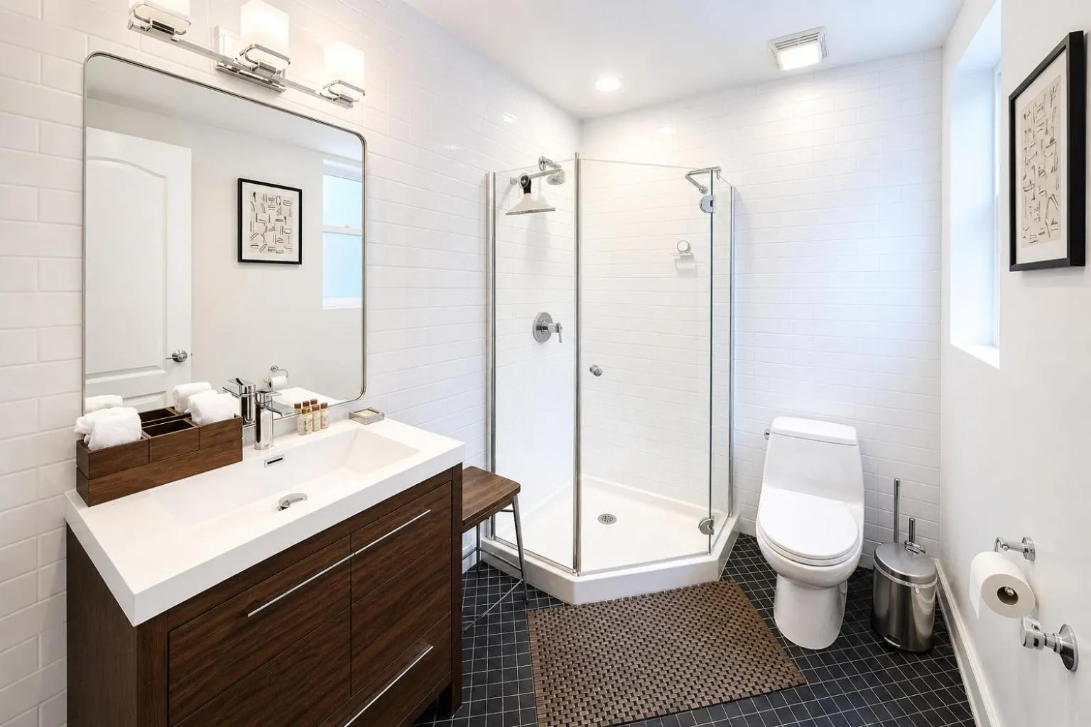 Bathroom in House 5863- Chicago's Premier Bed and Breakfast
