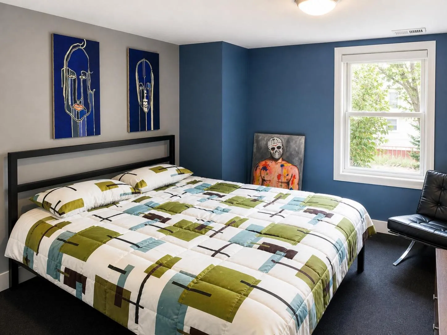 Bedroom, Bed in House 5863- Chicago's Premier Bed and Breakfast
