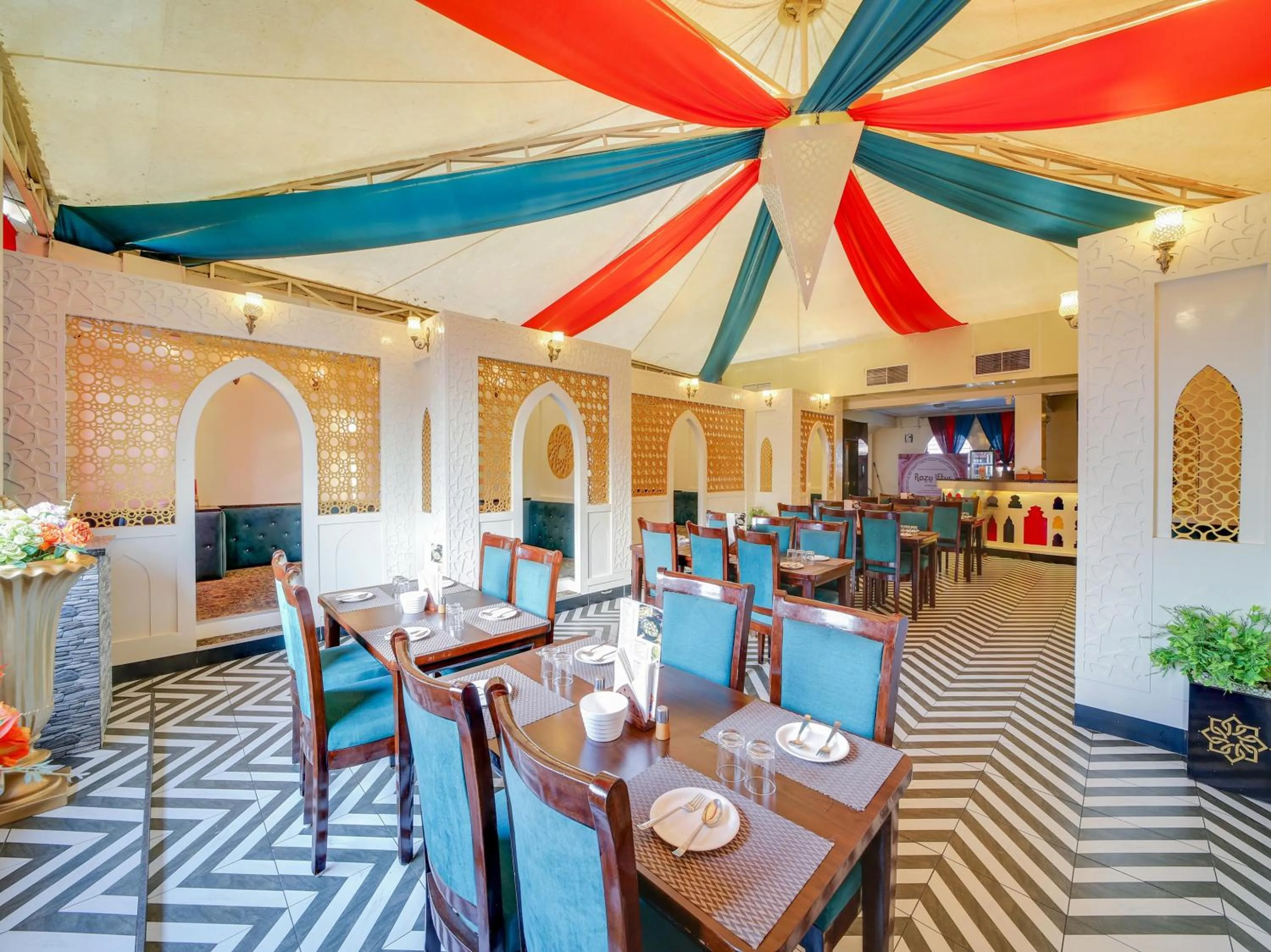 Lobby or reception in Hotel O Zamzam Residency