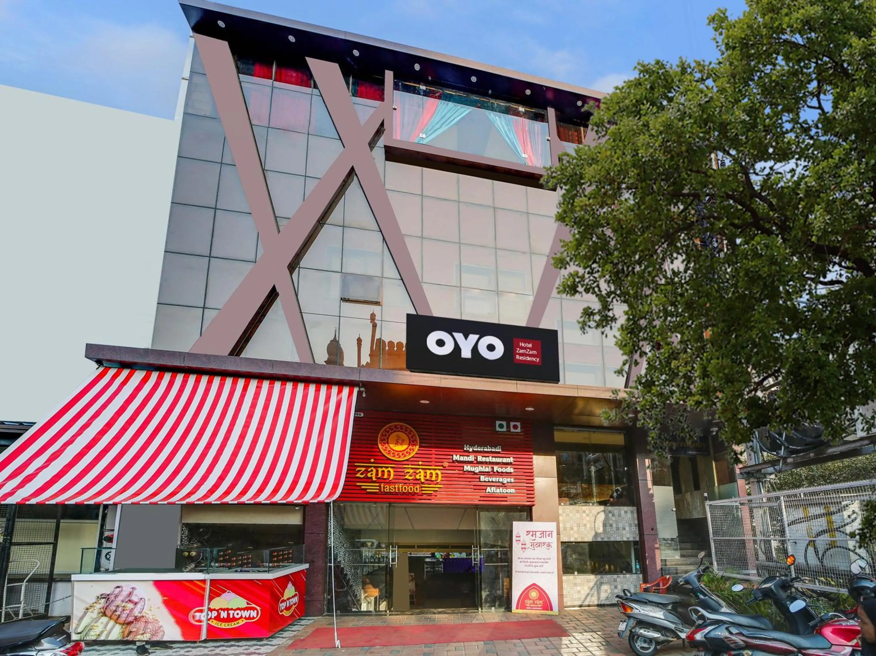 Facade/entrance in Hotel O Zamzam Residency
