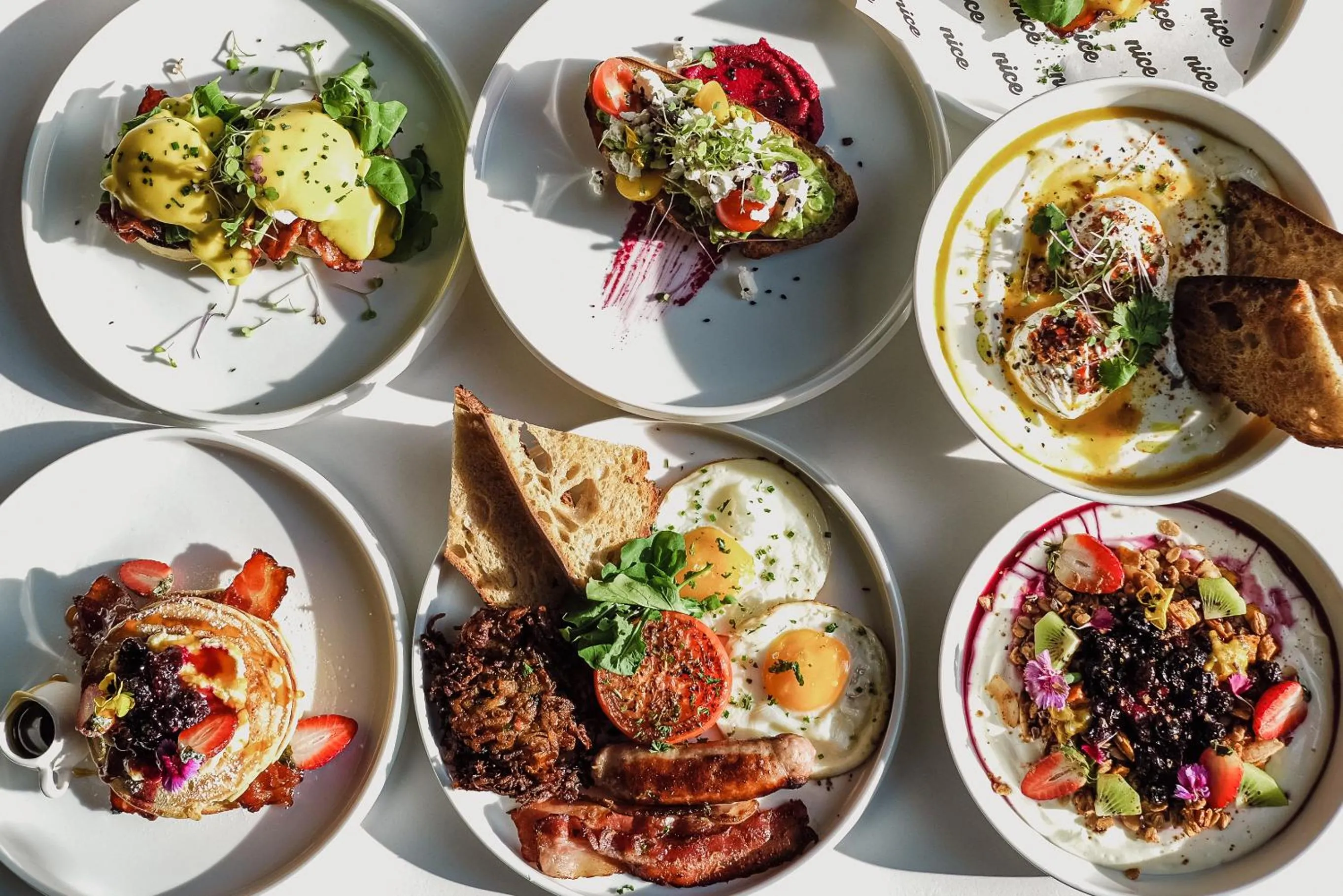 Restaurant/places to eat in Neighbourgood Loop Street