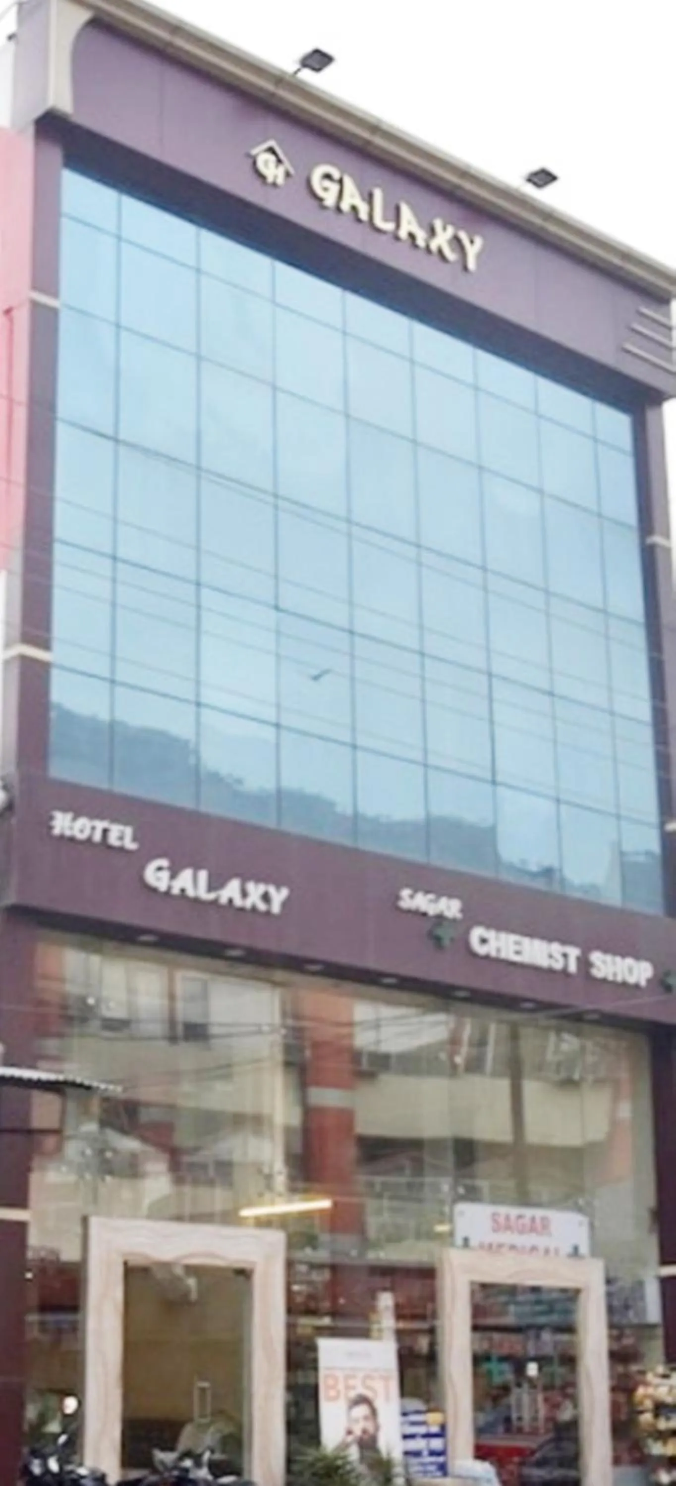 Property building in OYO 4608 Hotel Galaxy