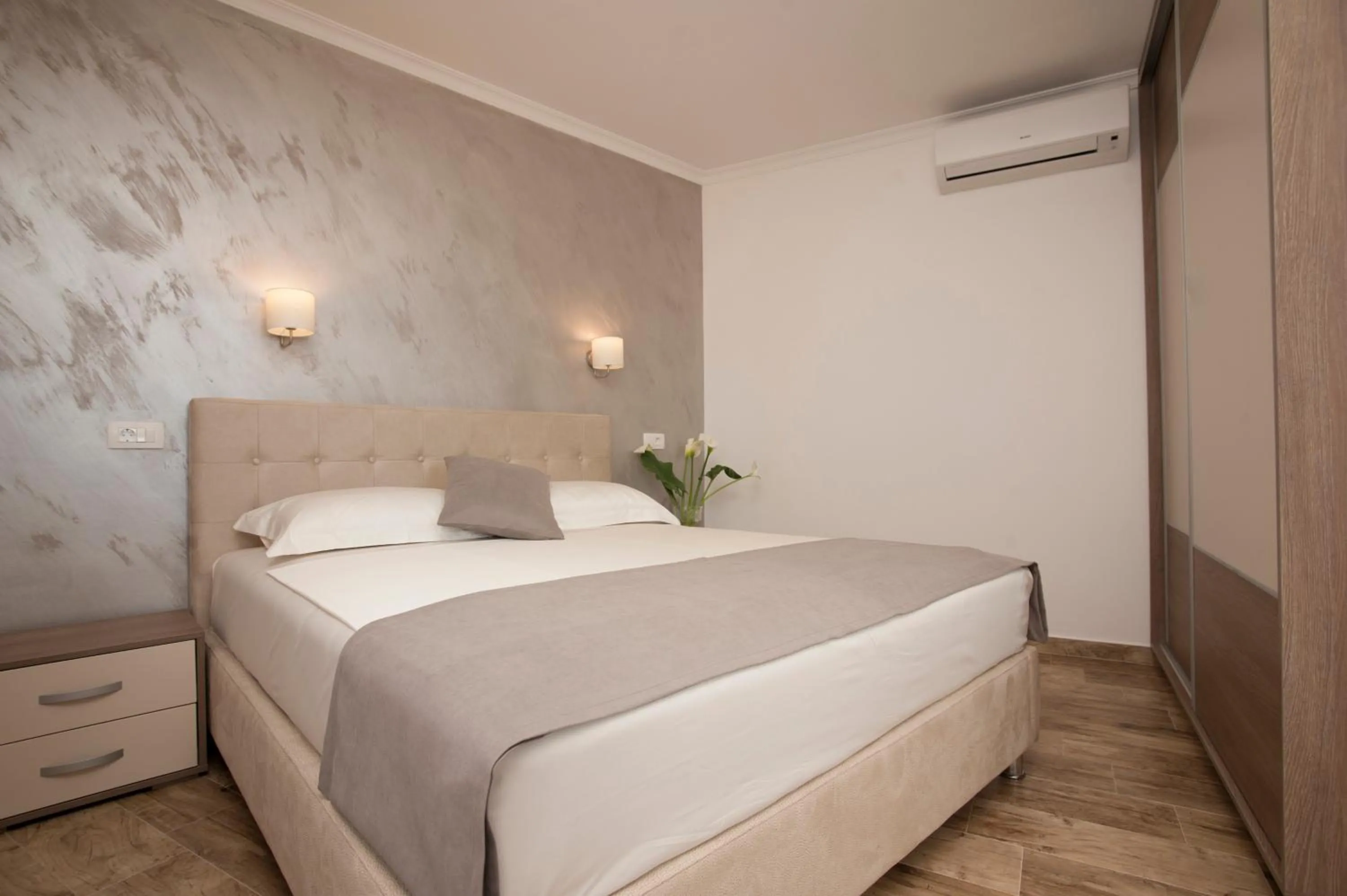 Bedroom in Guest House Medin