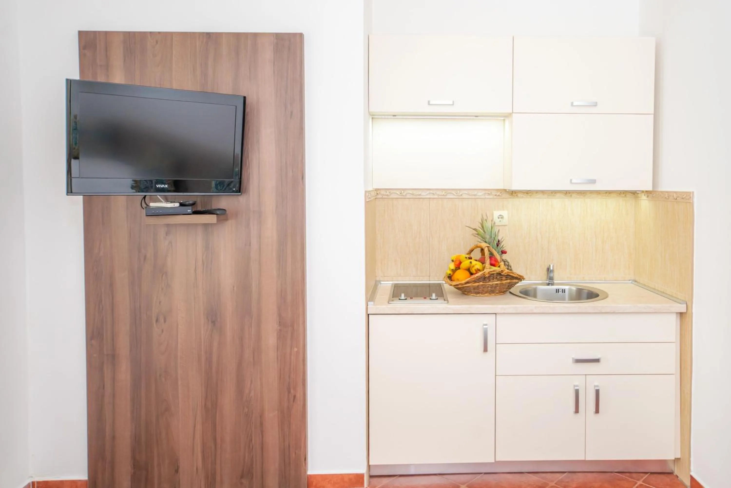 TV and multimedia in Guest House Medin