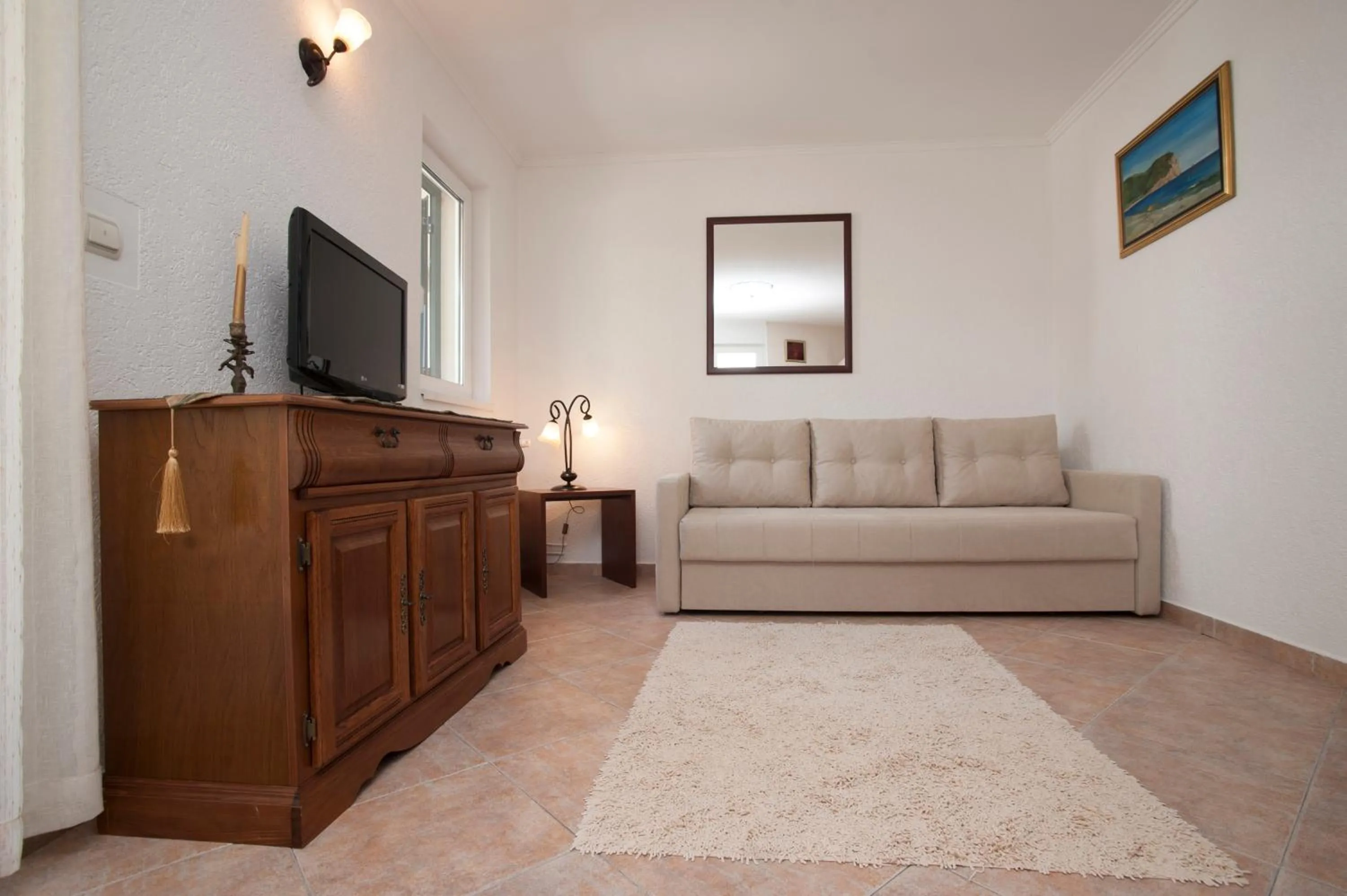 TV and multimedia in Guest House Medin