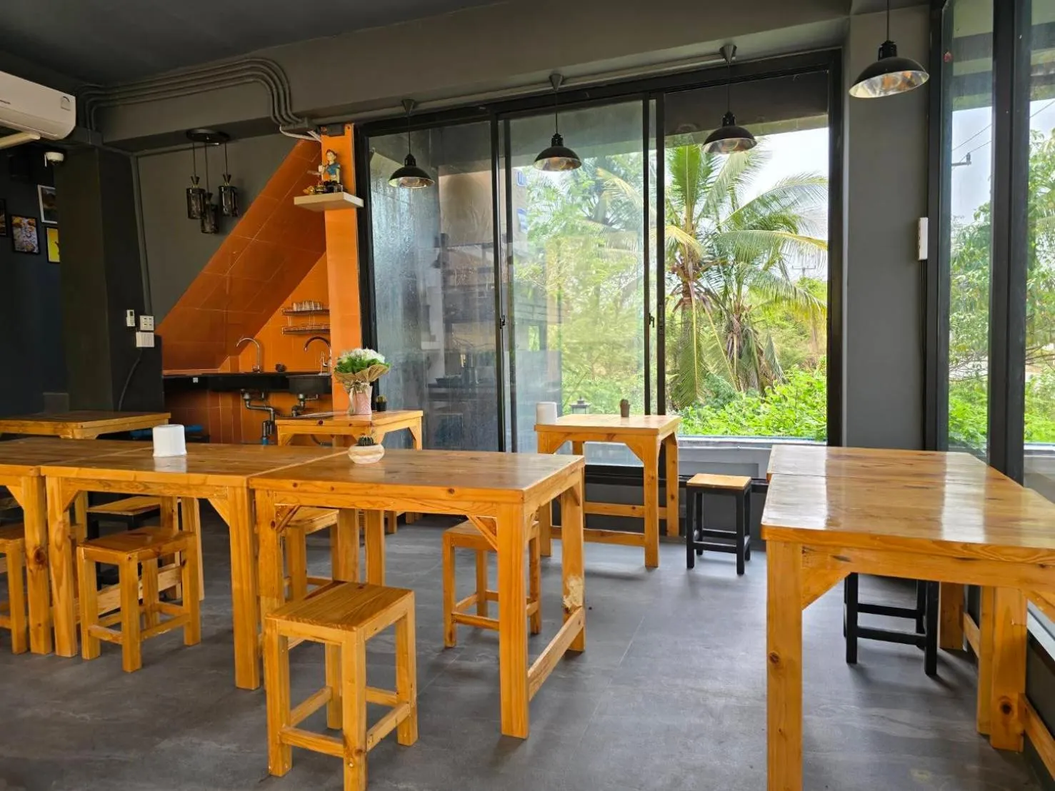 Restaurant/places to eat in The Bua Boutique Resort