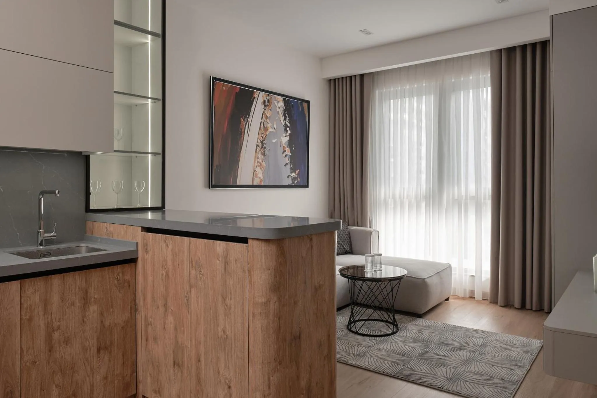 TV and multimedia in STYLO Residences & Suites