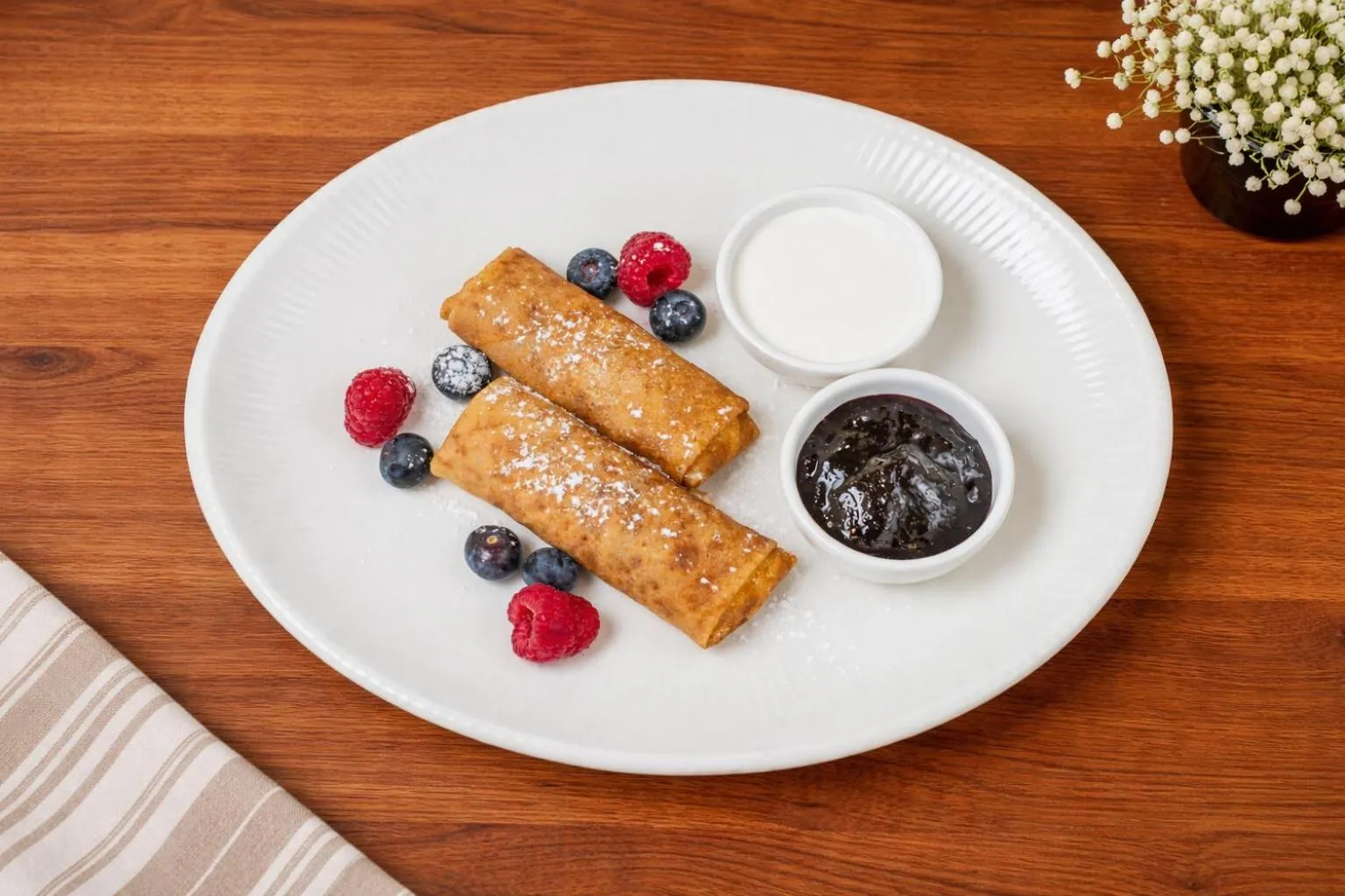 Restaurant/places to eat in STYLO Residences & Suites