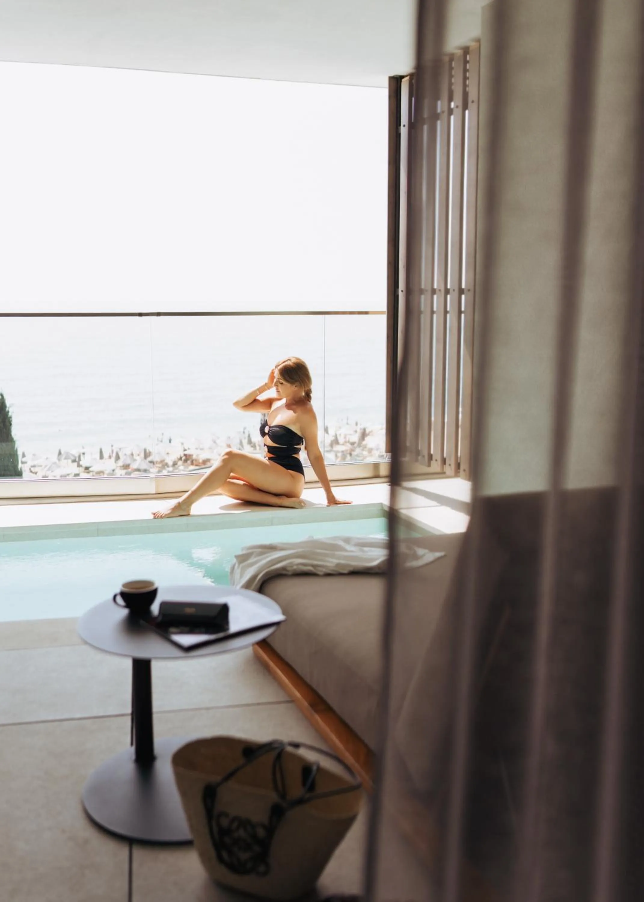 Swimming pool in GRIFID Noa