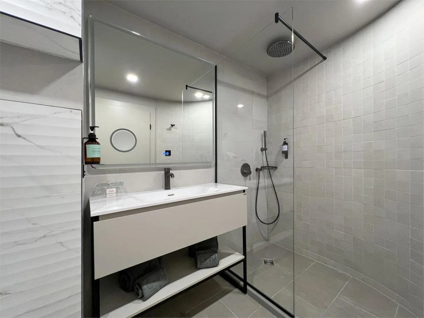 Bathroom in GRIFID Noa