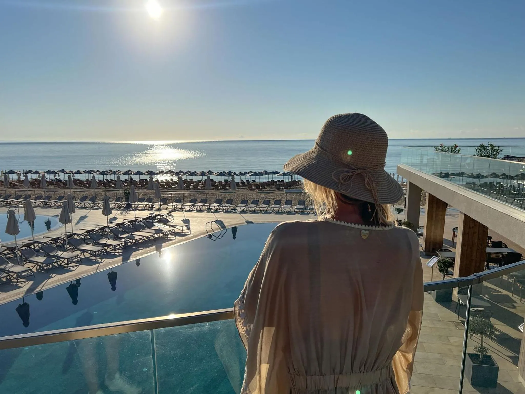 Swimming pool in GRIFID Noa