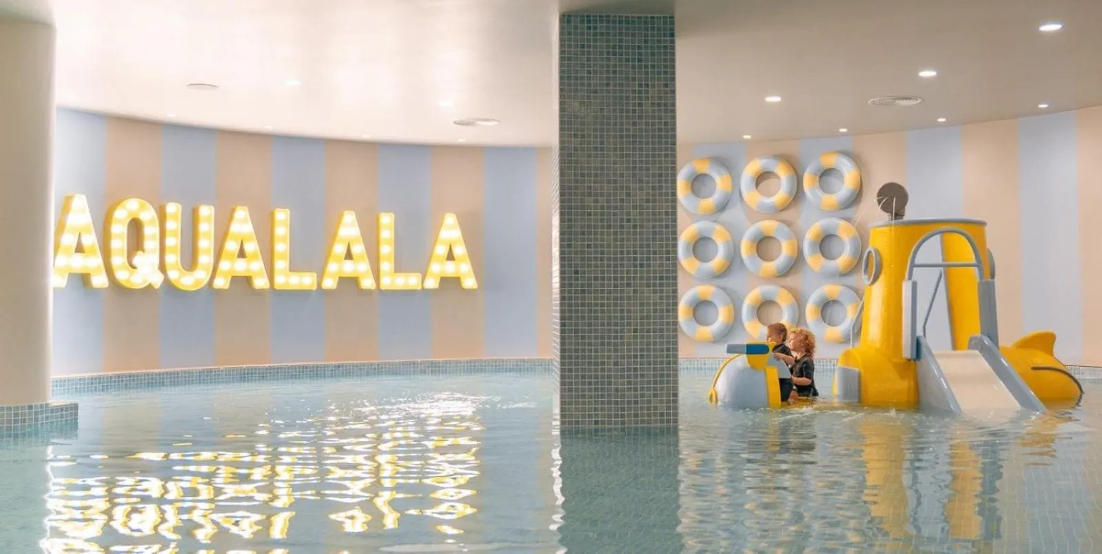 Text overlay in GRIFID Noa