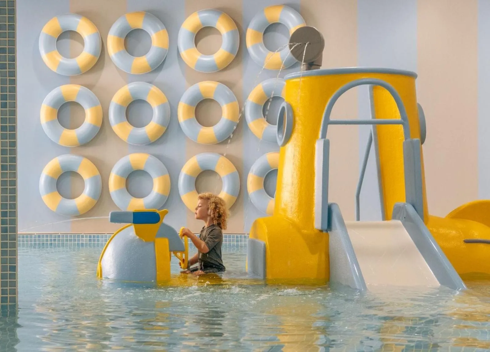 Aqua park in GRIFID Noa