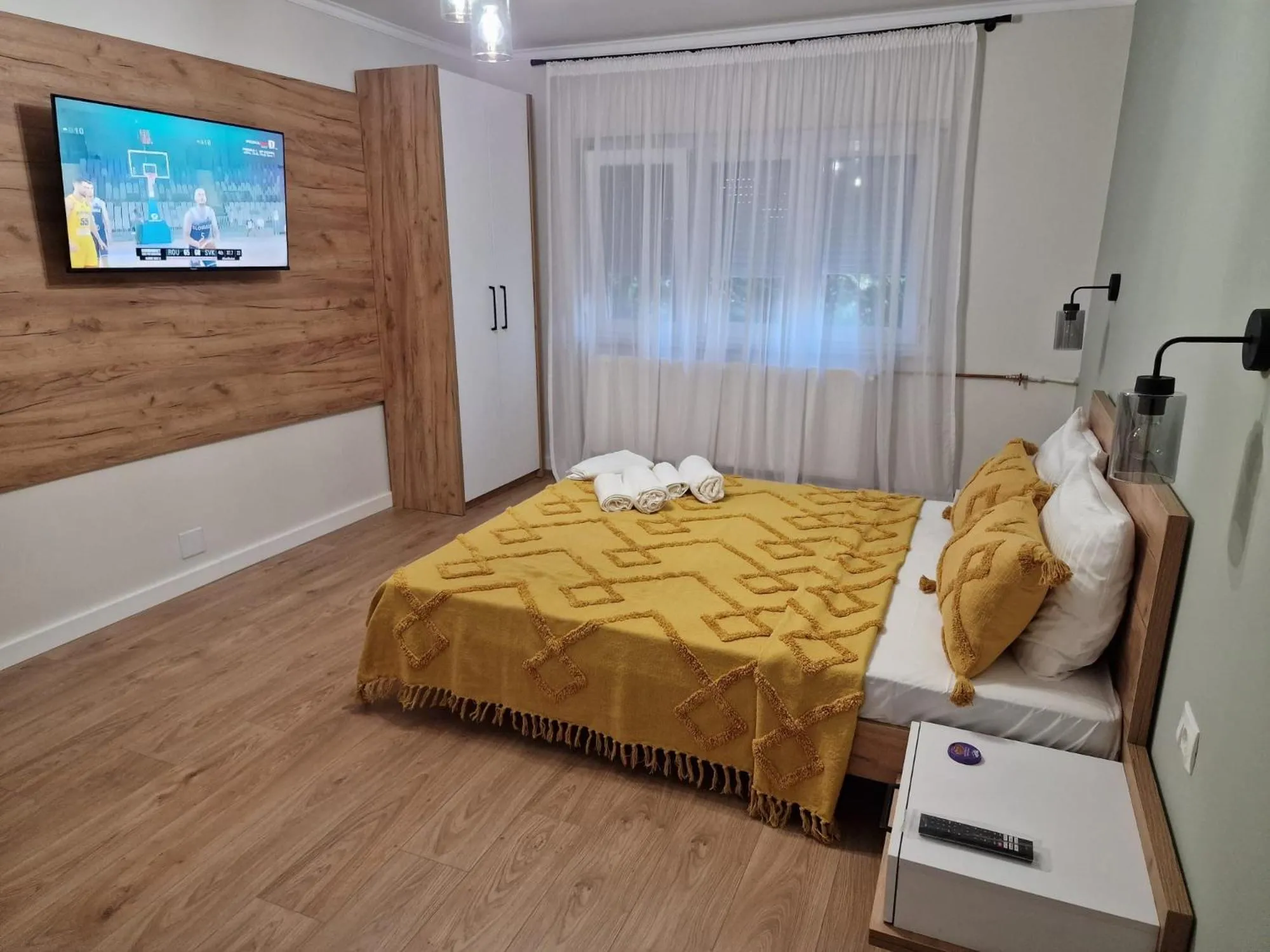 Bed in Apartament Alena Oradea