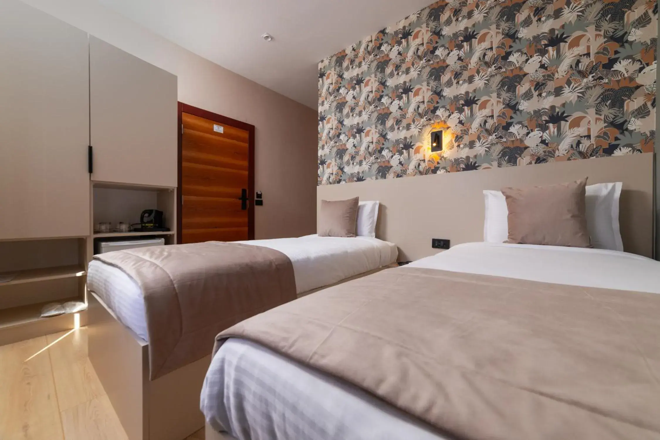 Deluxe Twin Room - single occupancy in Hotel Ma Belle Deluxe Twin Room - single occupancy in Hotel Ma Belle