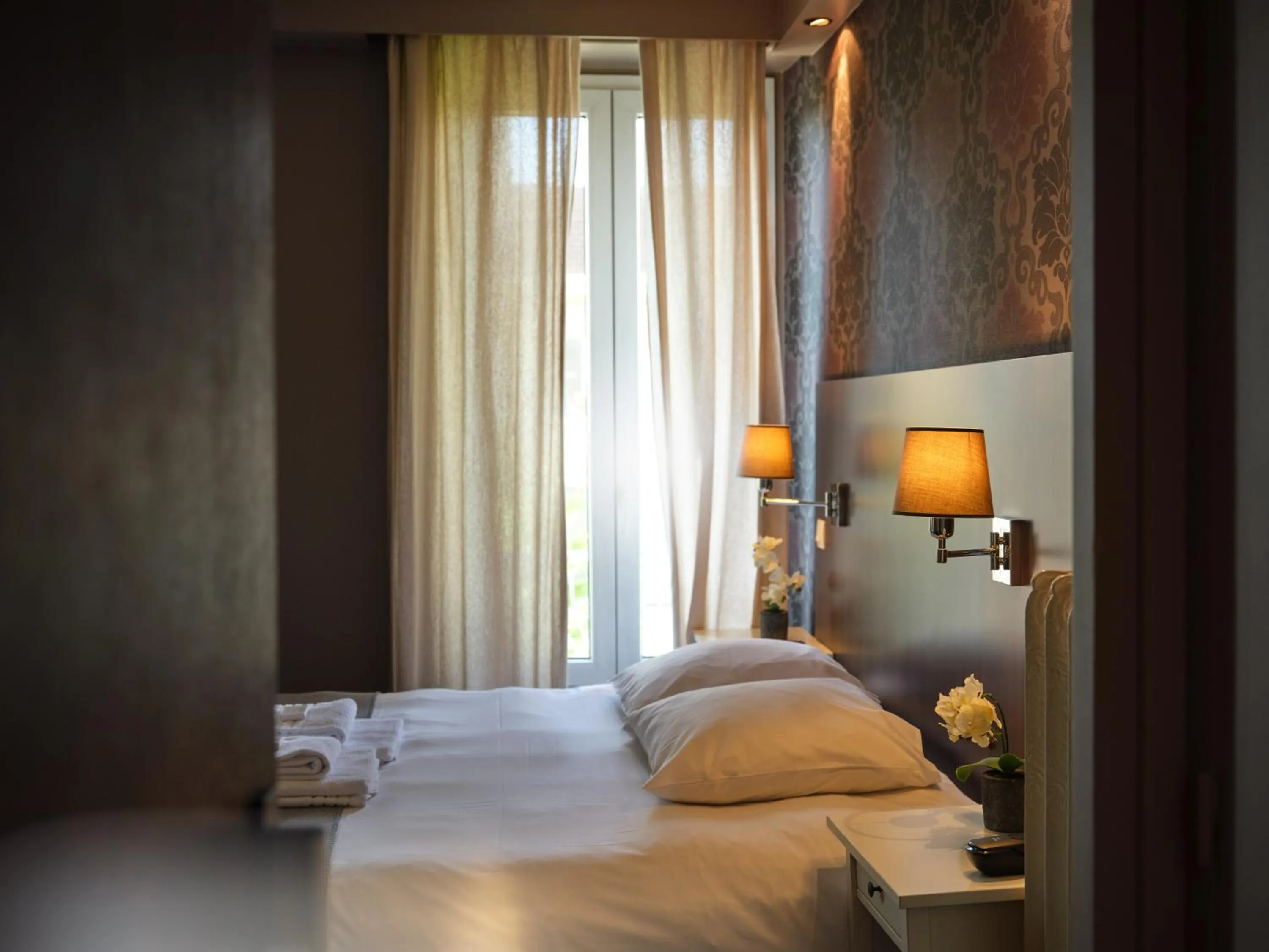 Bed in Hotel Les Negociants